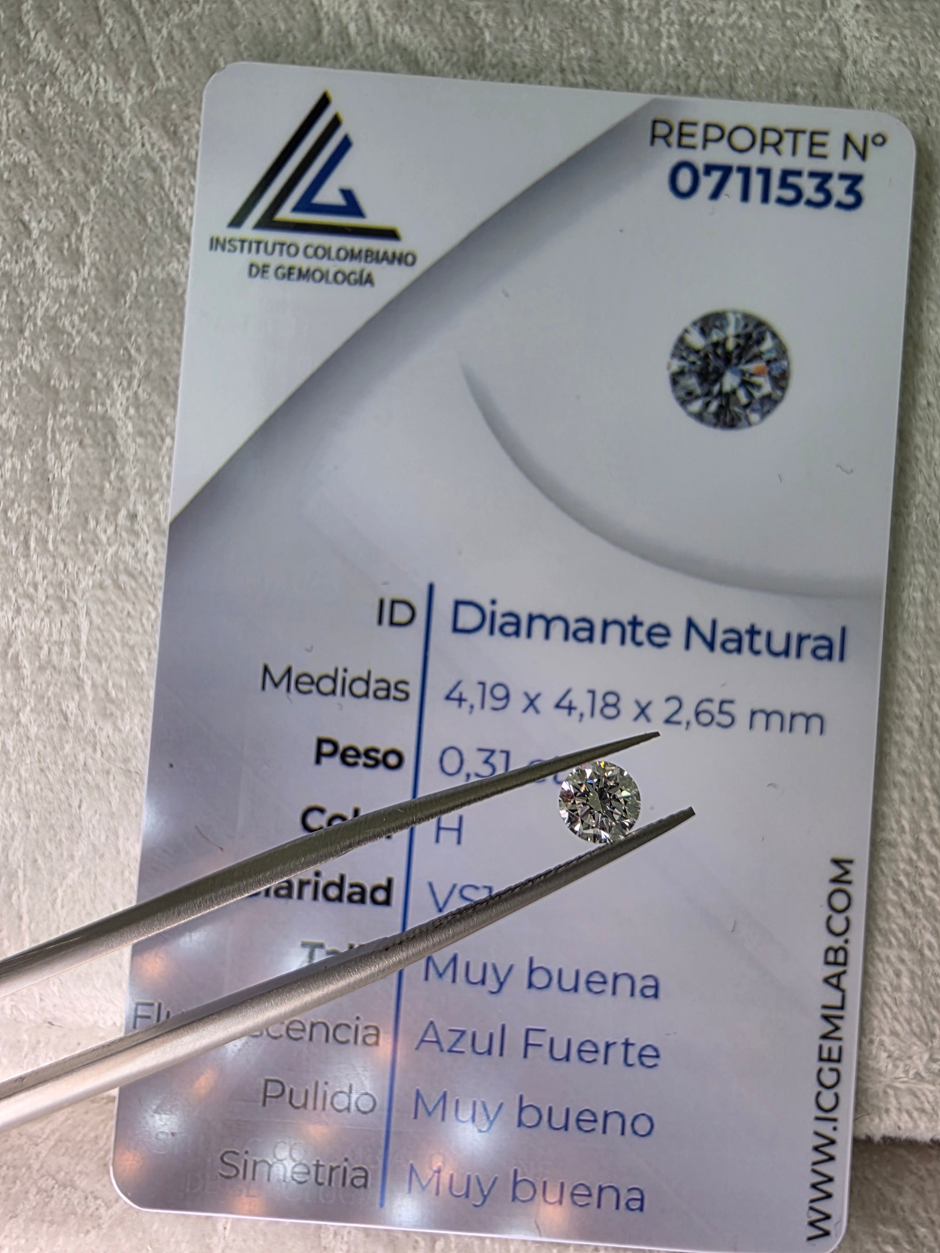 Diamante natural