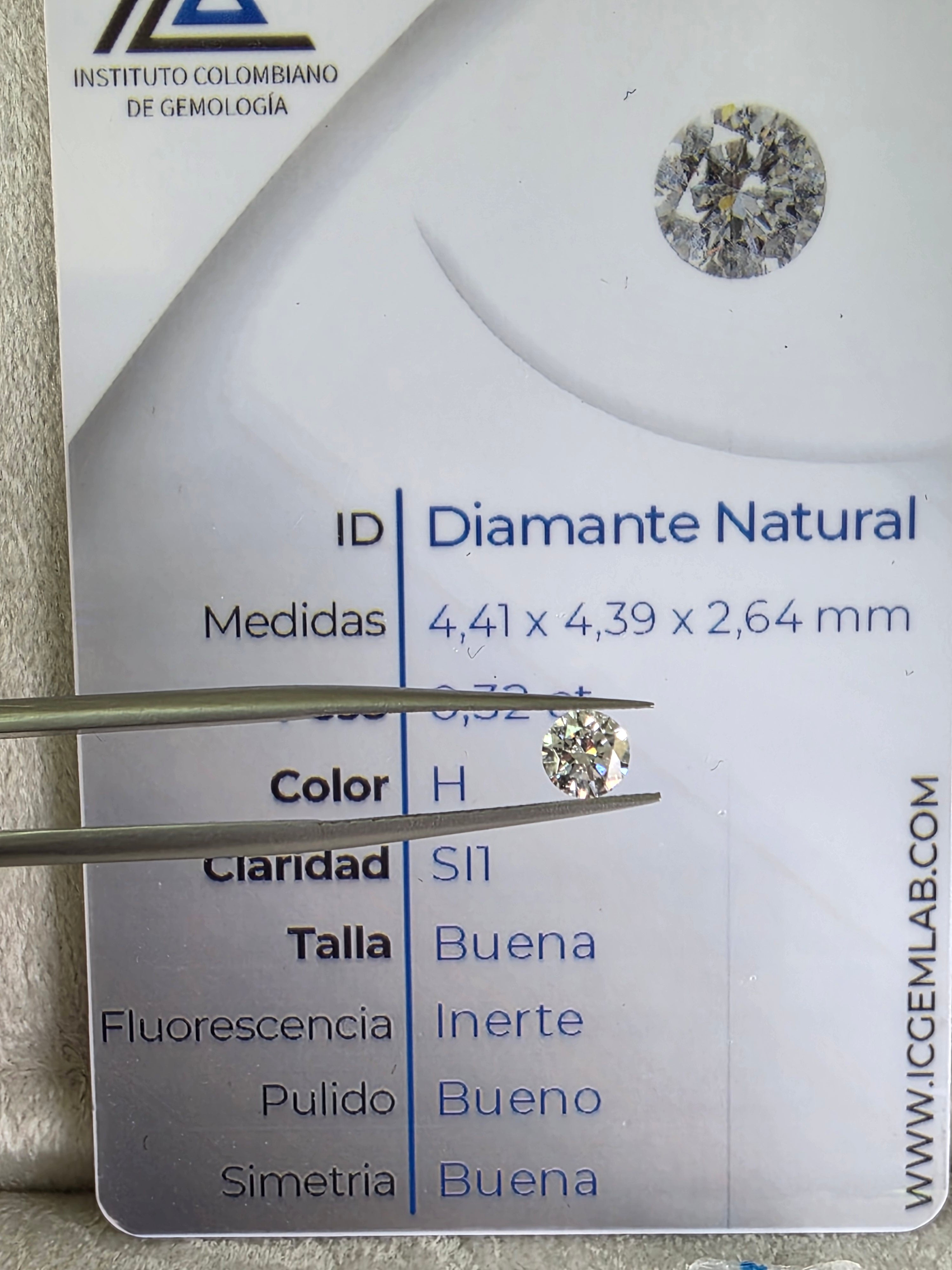 Diamante natural