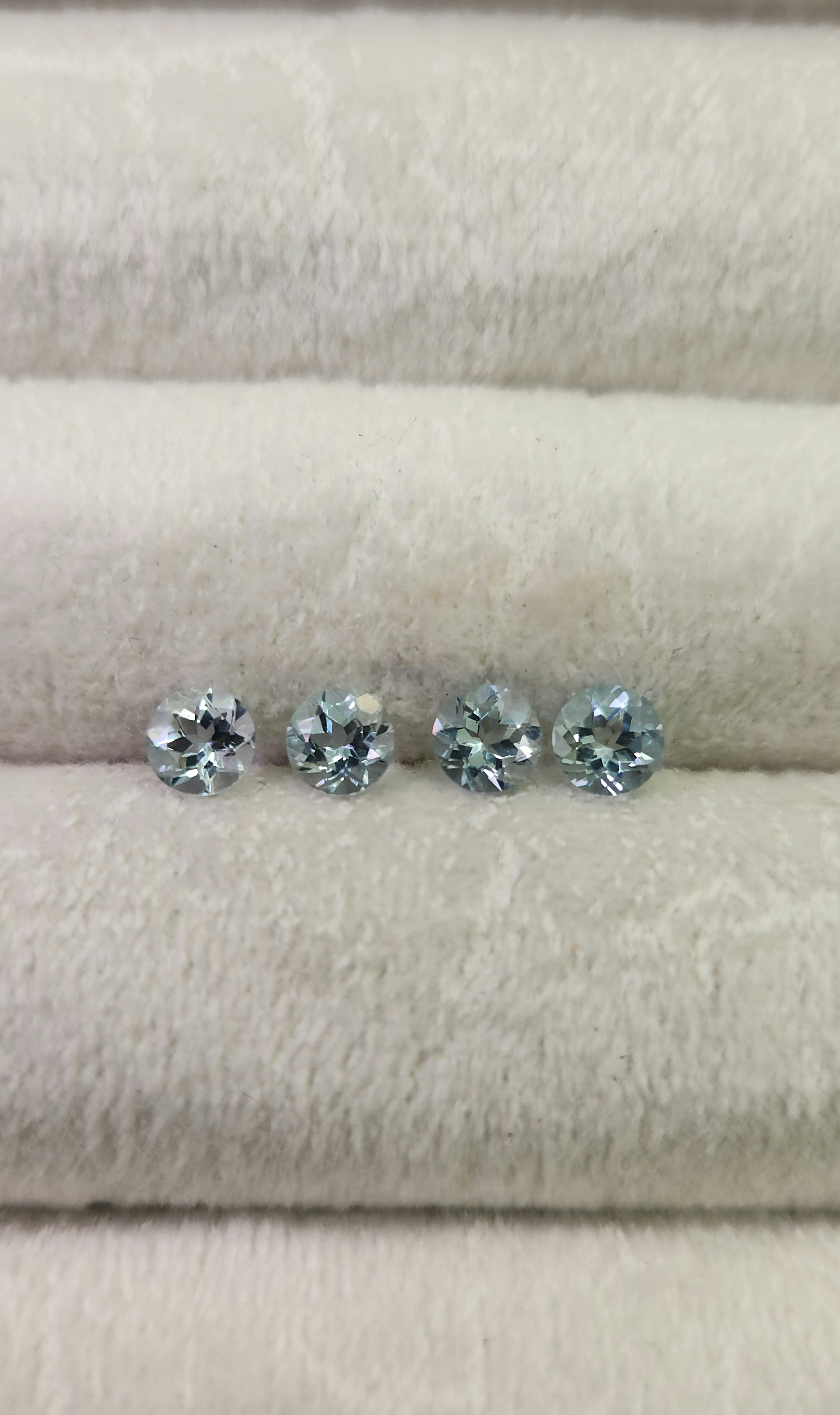 Aguamarina Natural  5 x 5mm