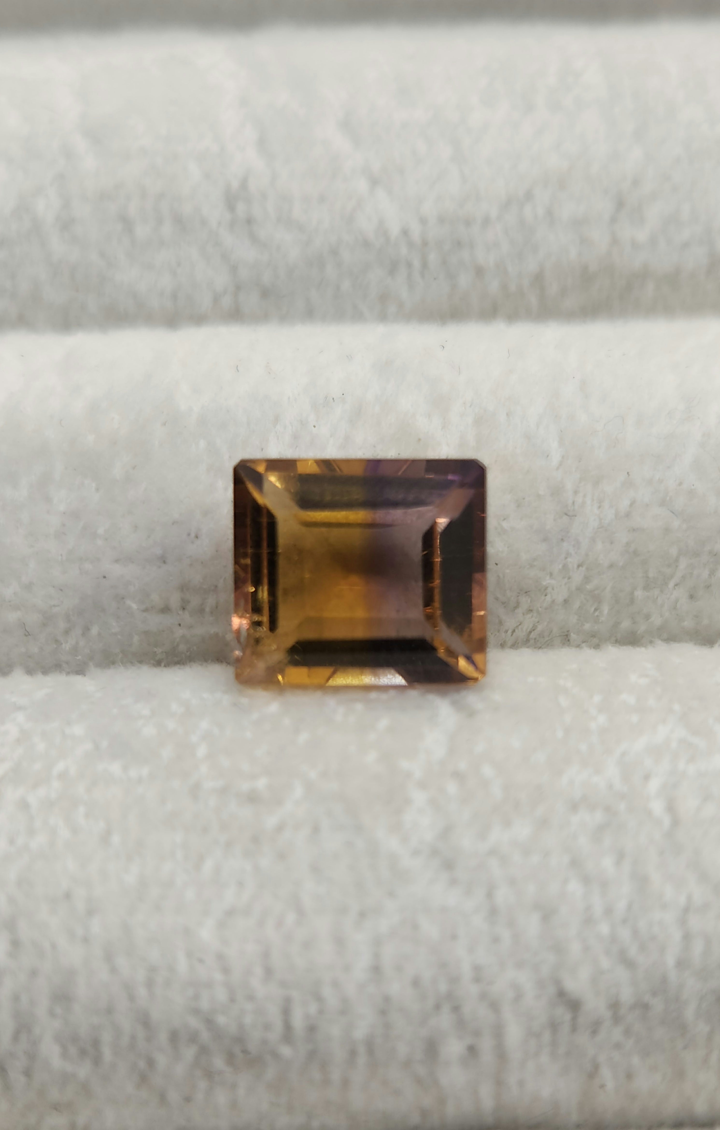 Ametrino Natural 10.92 x 9.77 mm / Corte rectangular