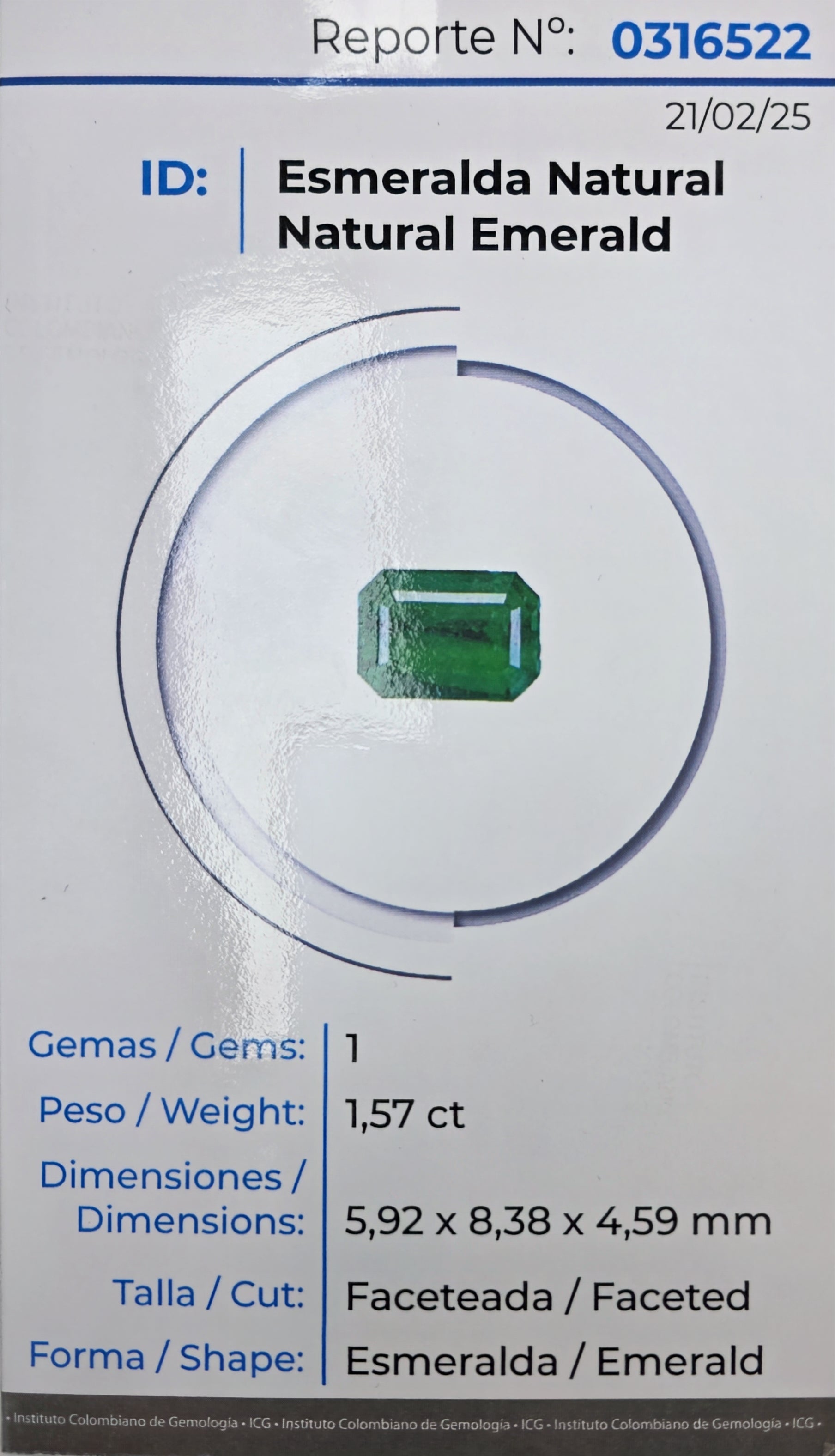 Esmeralda natural de muzo 8.38 × 5.92 × 4.59 mm / Corte rectangular