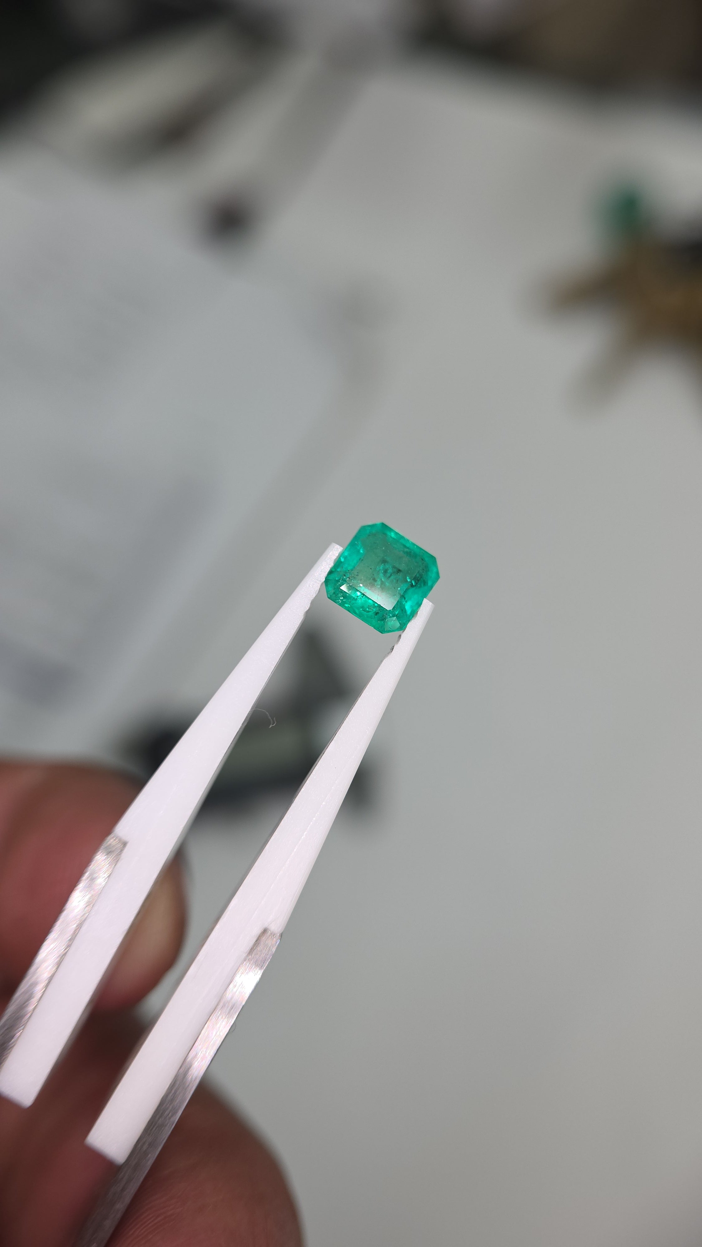 Esmeralda natural 6.56 x 6.42 x 3.68mm /corte cuadrado