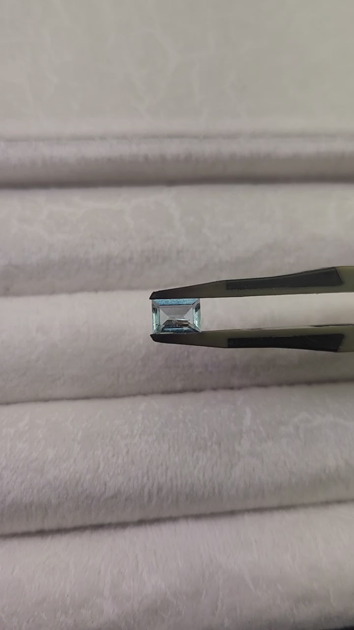 Aguamarina Natural 6.9 x 5.01 mm