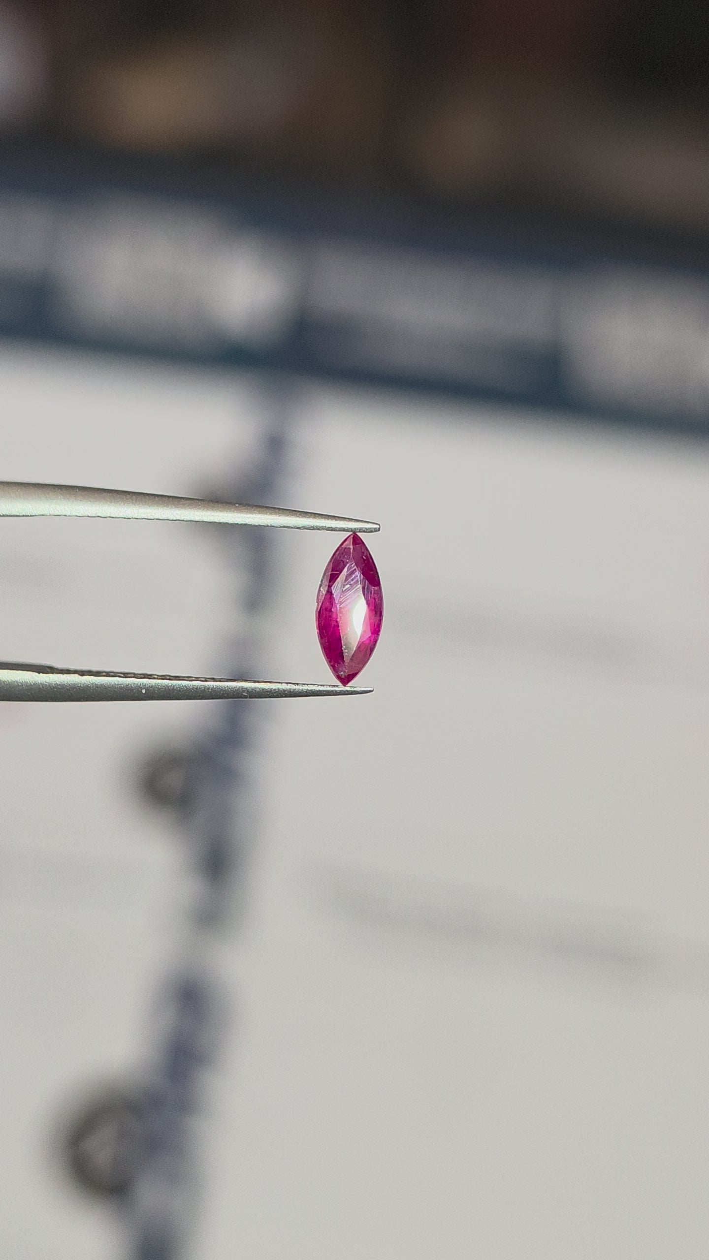 Rubí natural — 0.38 ct