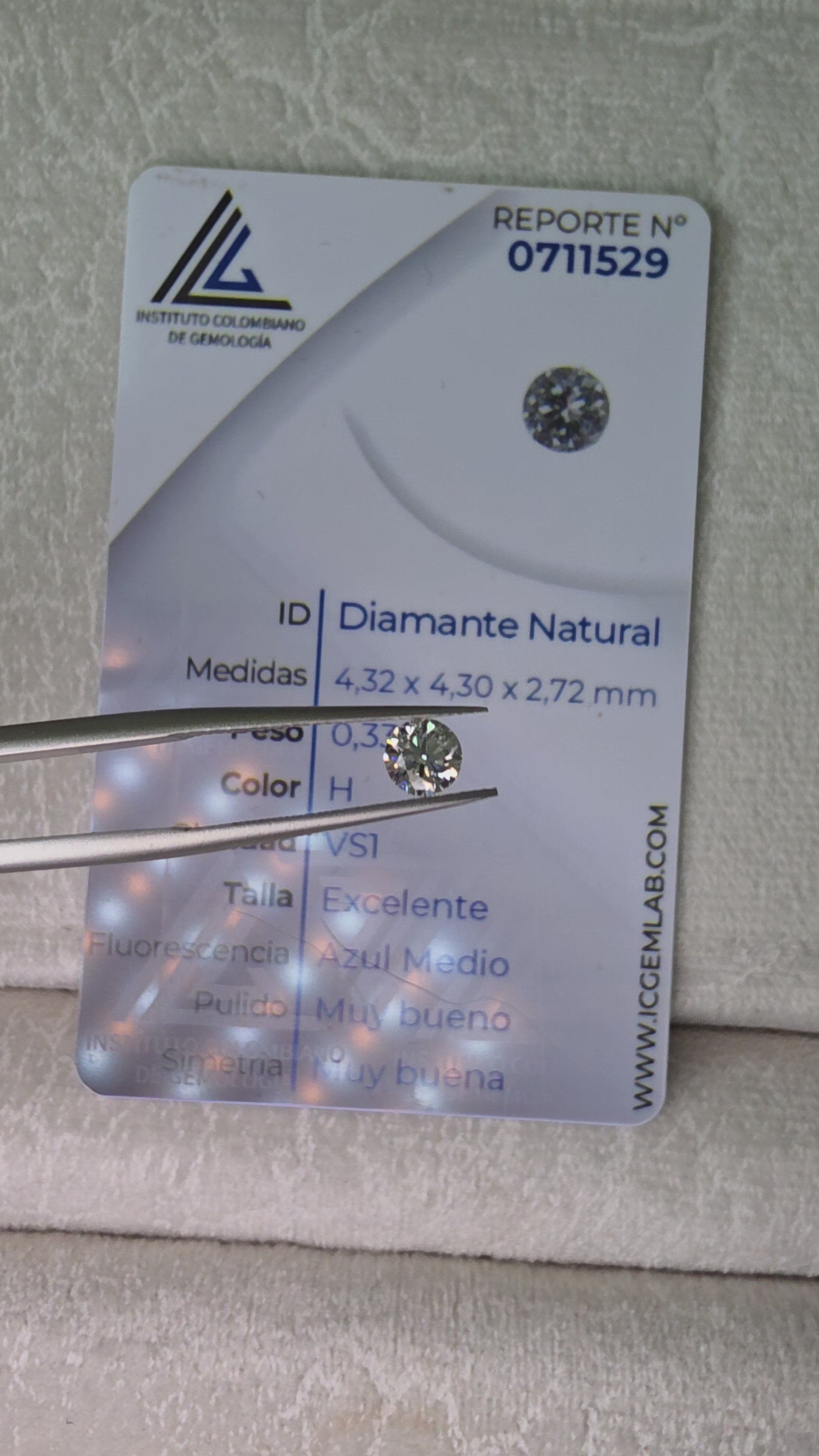 Diamante natural