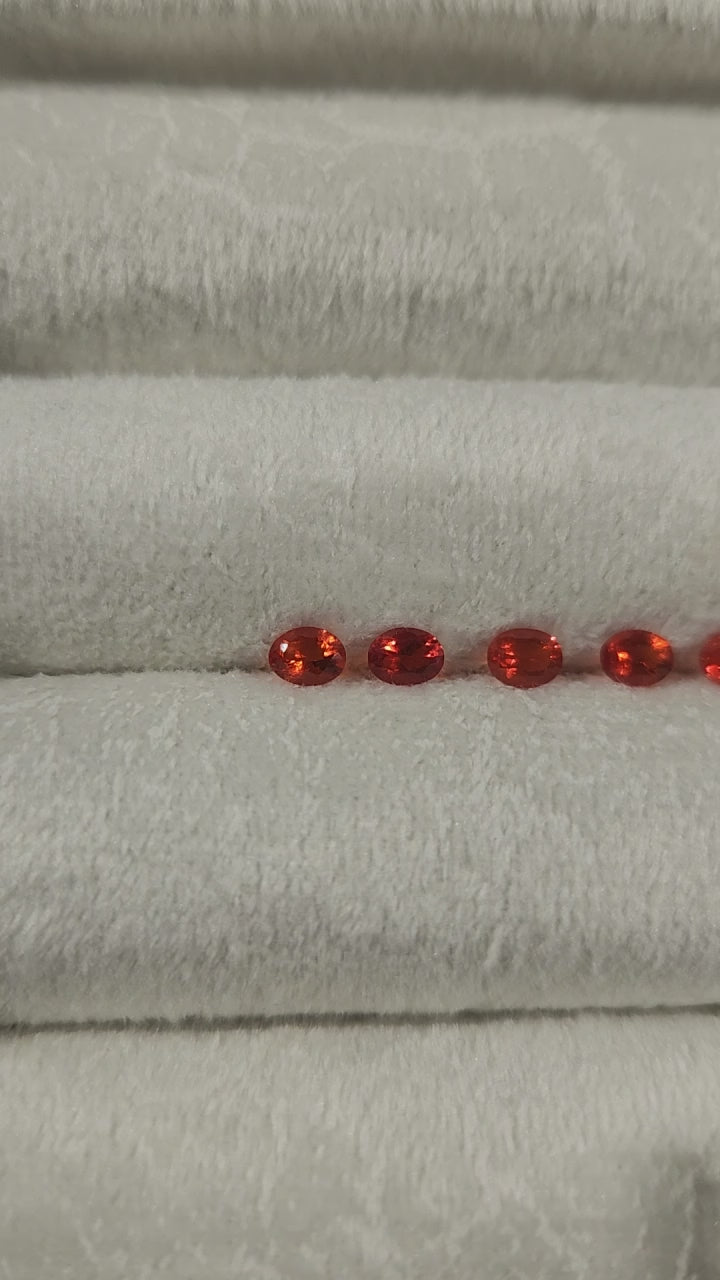 Opalo de fuego natural