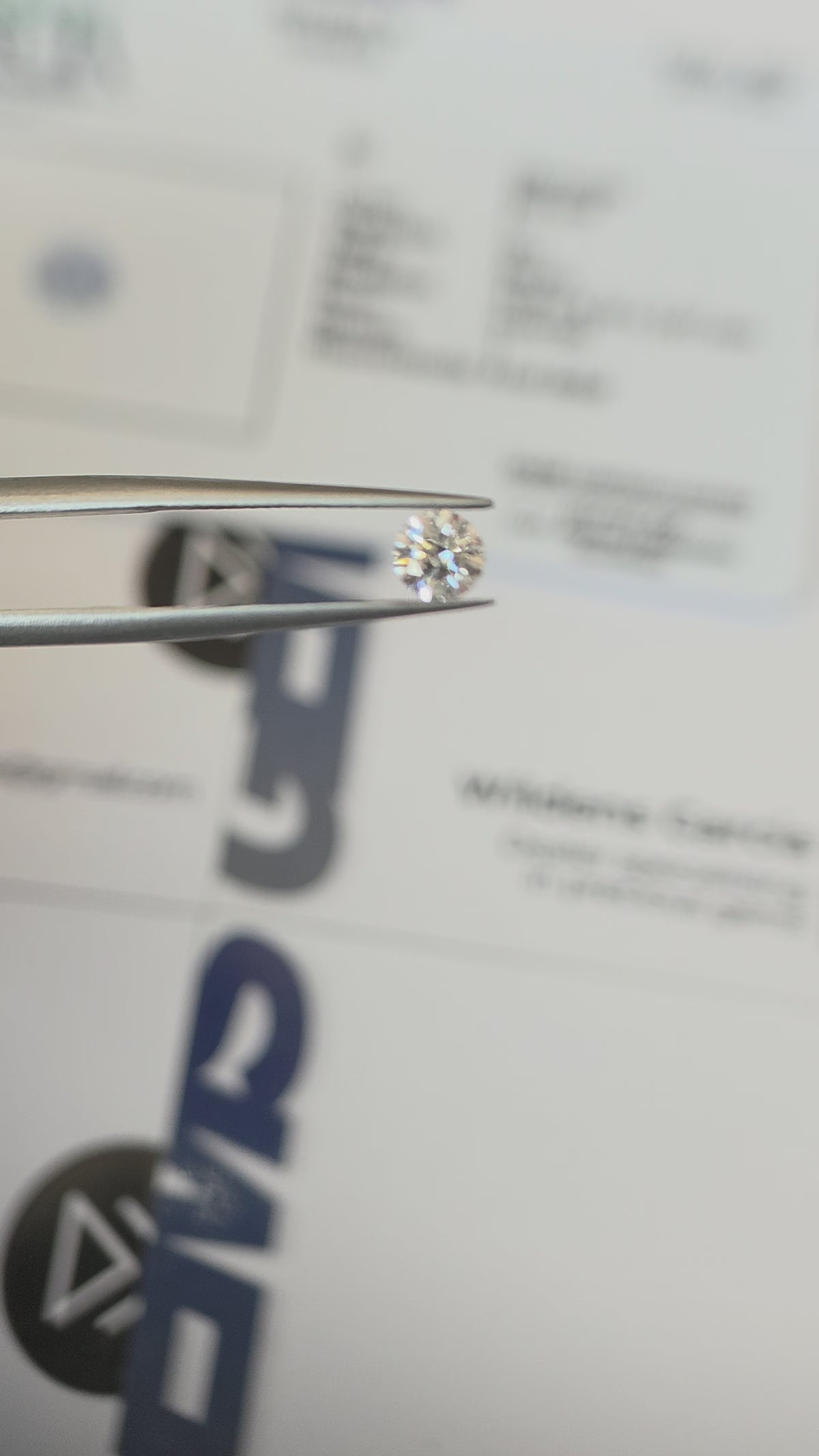 Diamante natural — VS1 — 0.30 ct