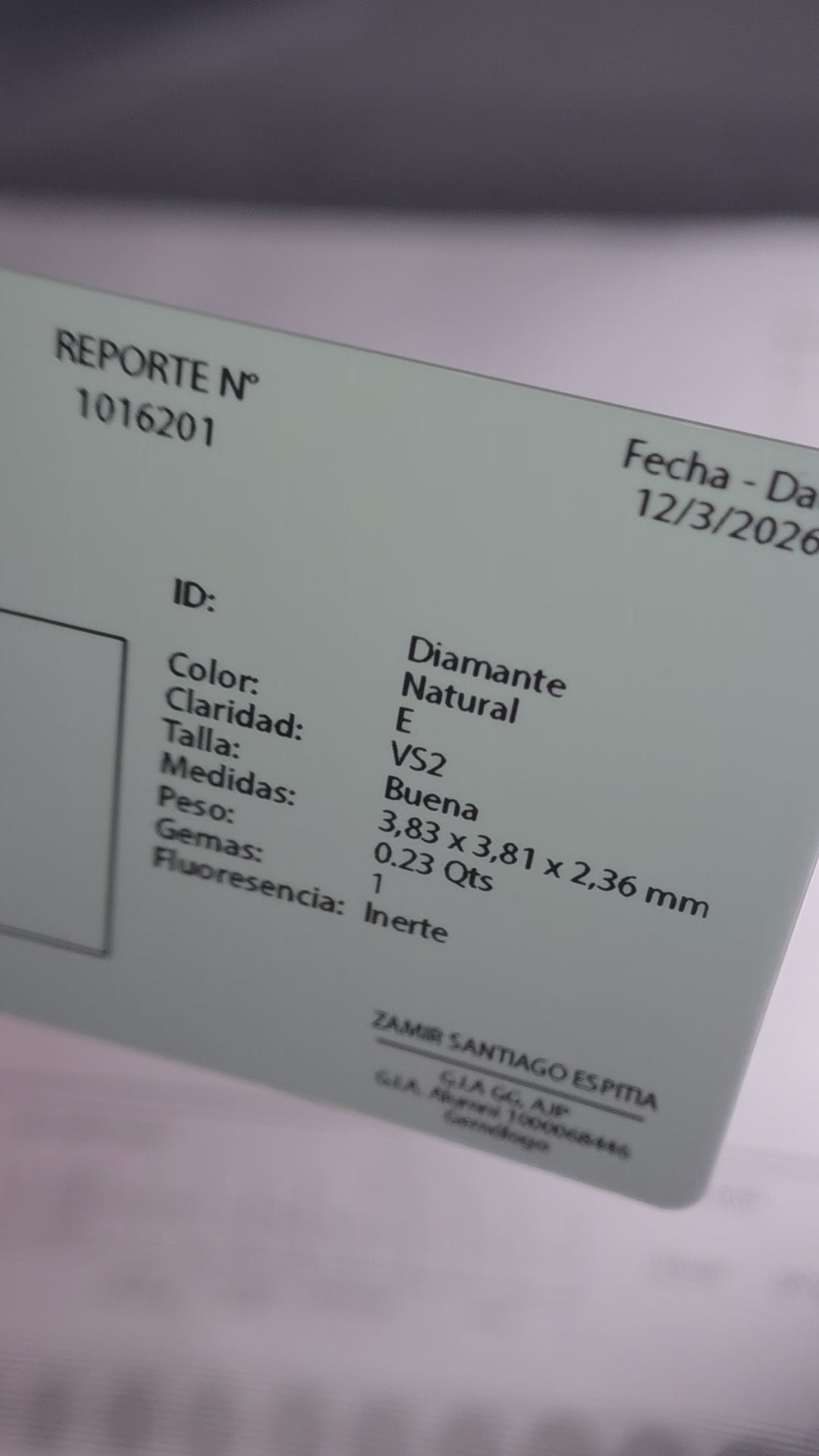 Diamante natural 0.23 ct | Color E | Claridad VS2