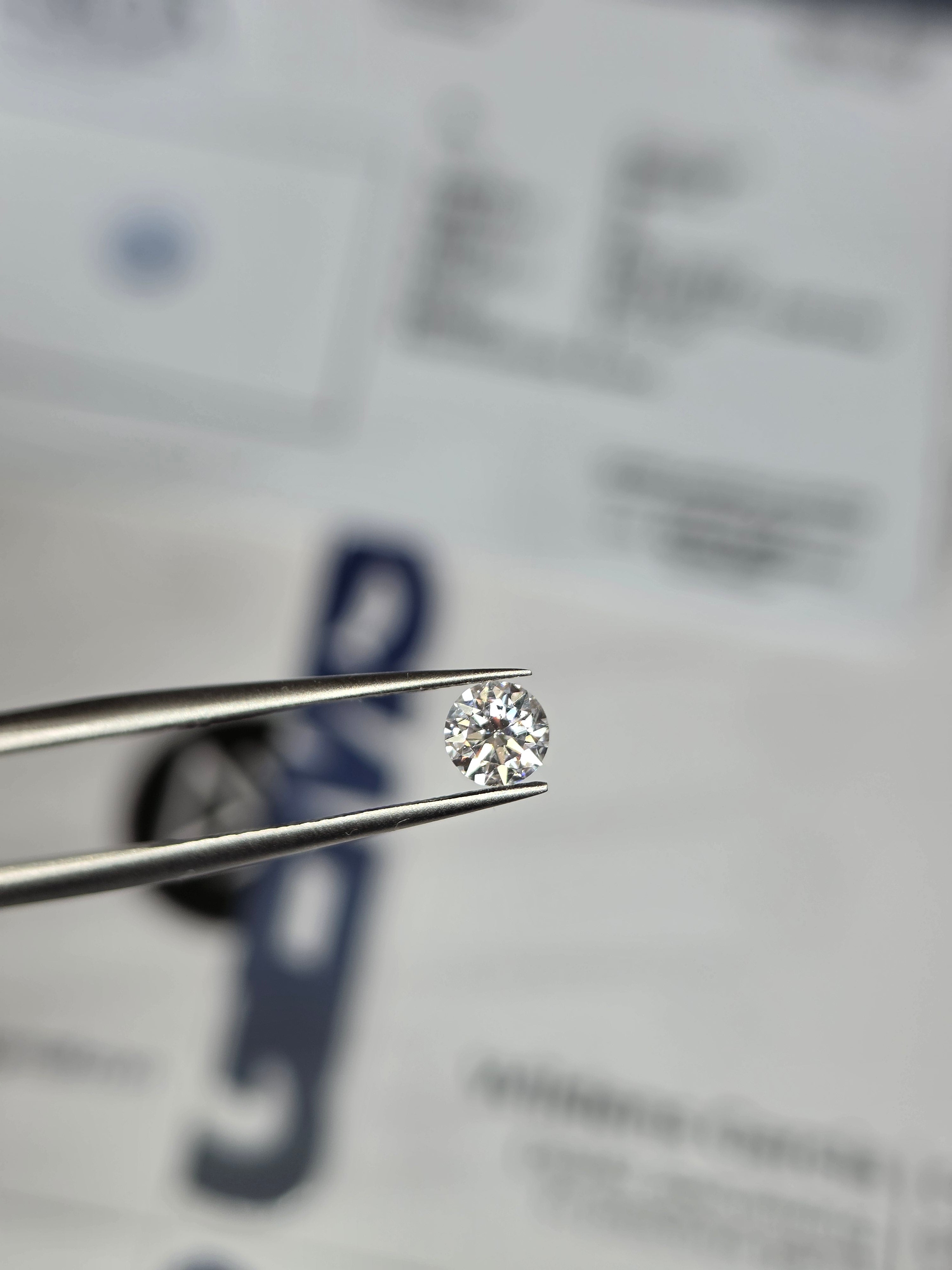 Diamante natural — SI1 — 0.30 ct