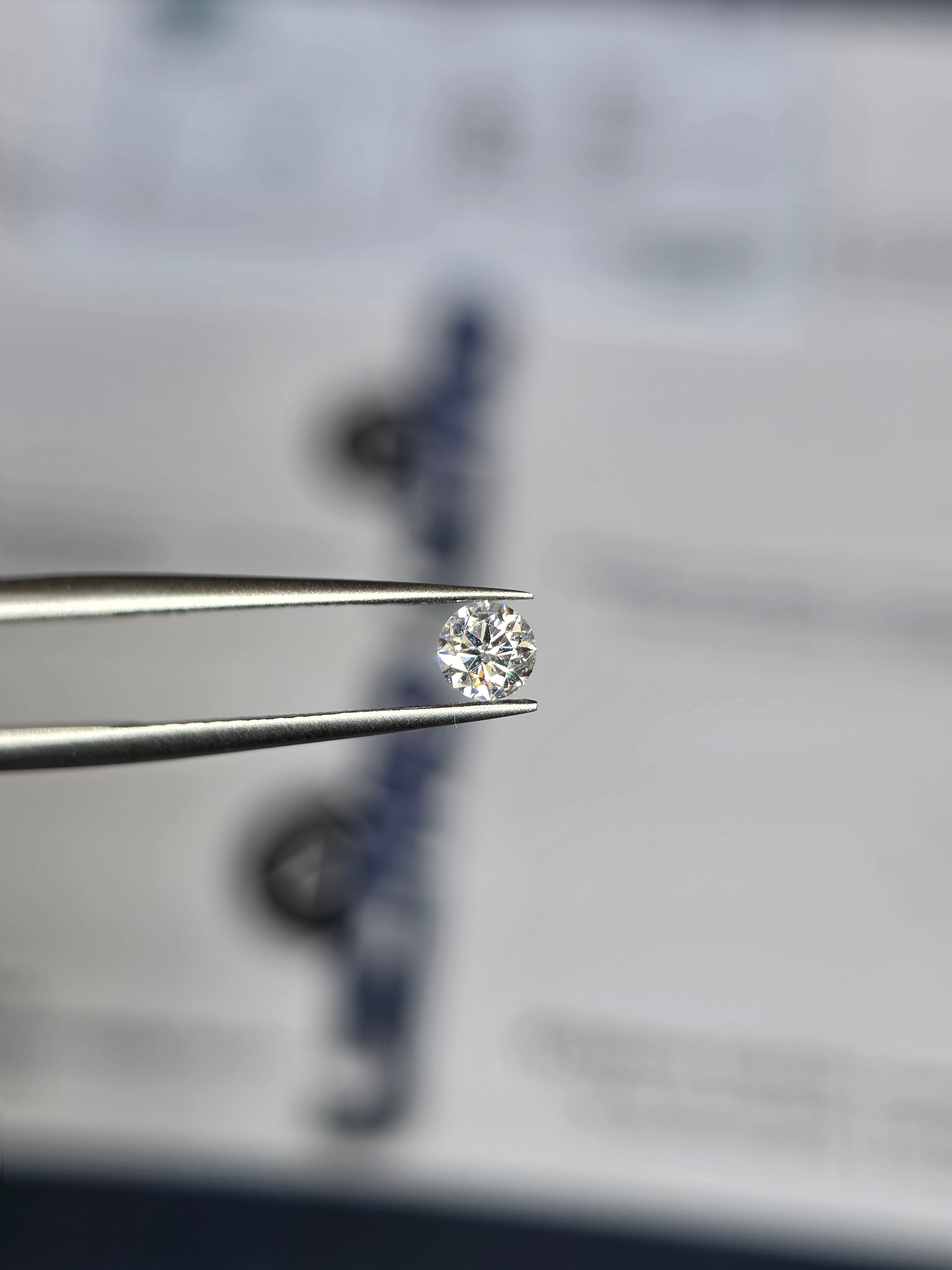 Diamante natural — SI2 — 0.18ct