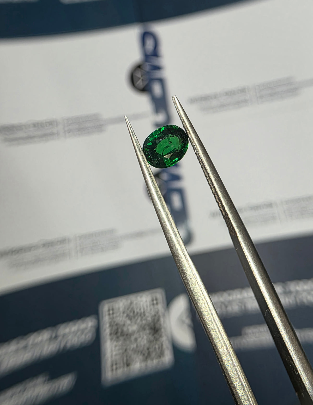 Granate Tsavorita Natural - 0.56 ct