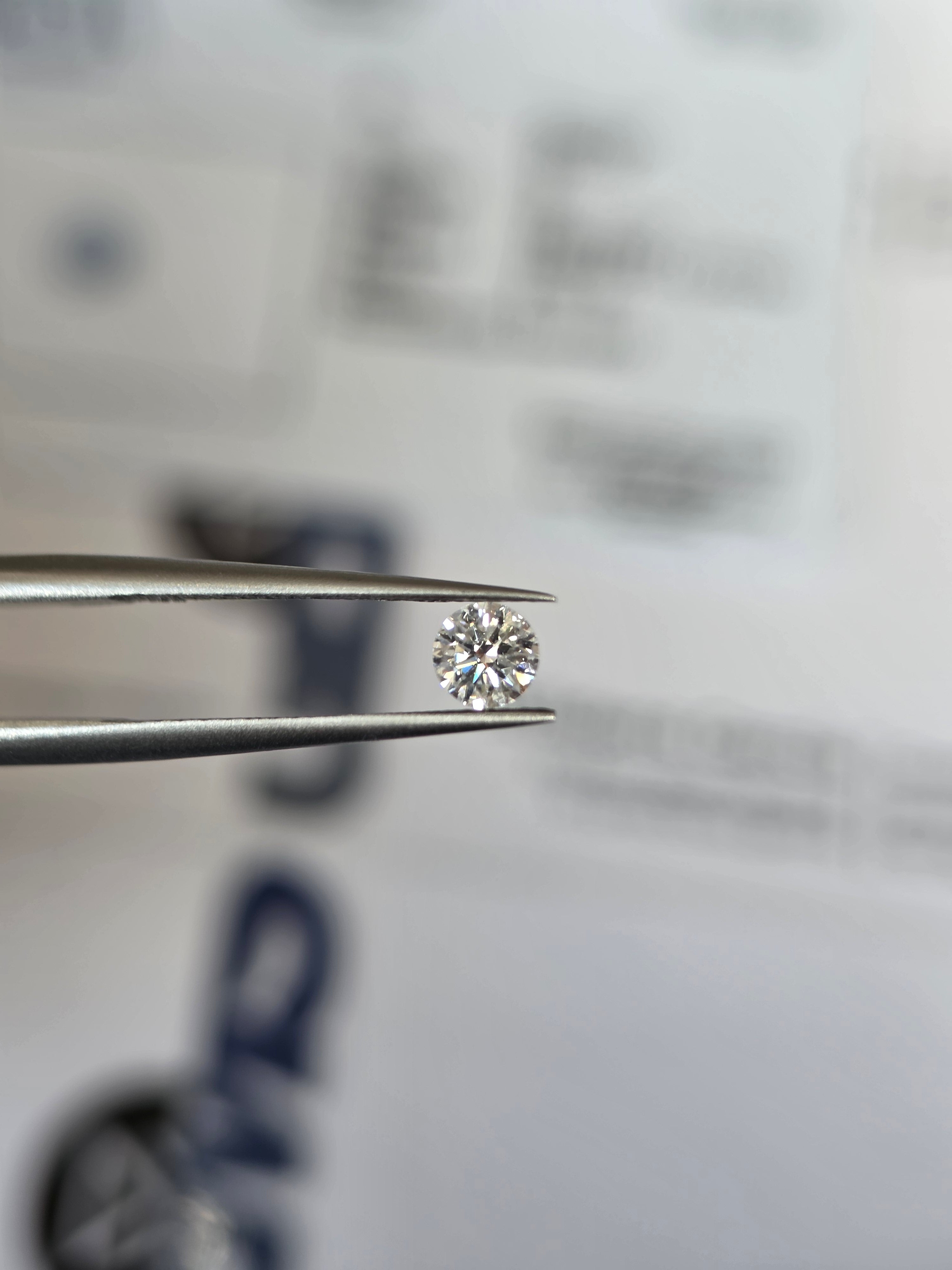 Diamante natural — SI1 — 0.30 ct