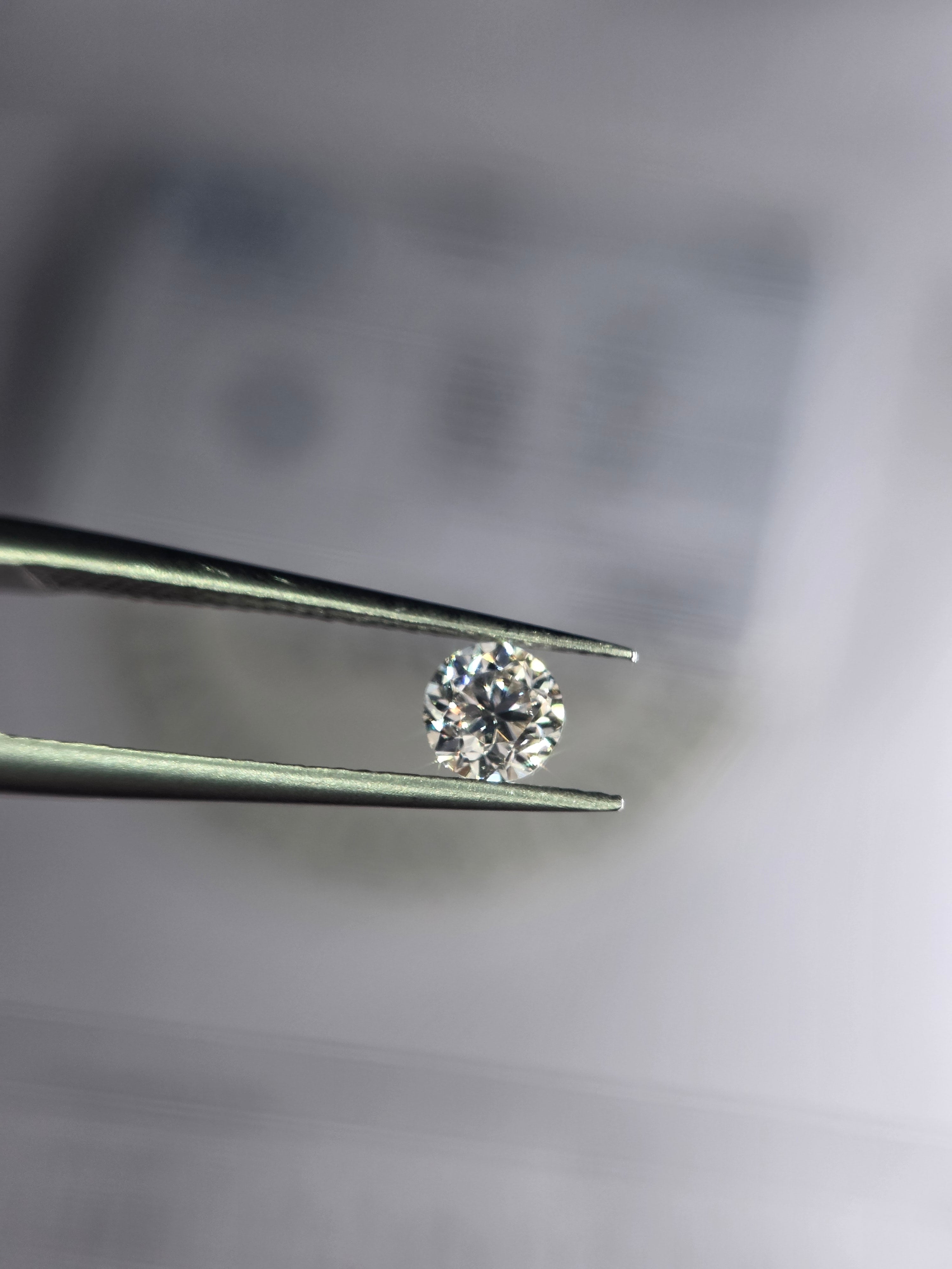 Diamante natural 0.29 ct | Color H | Claridad VS1
