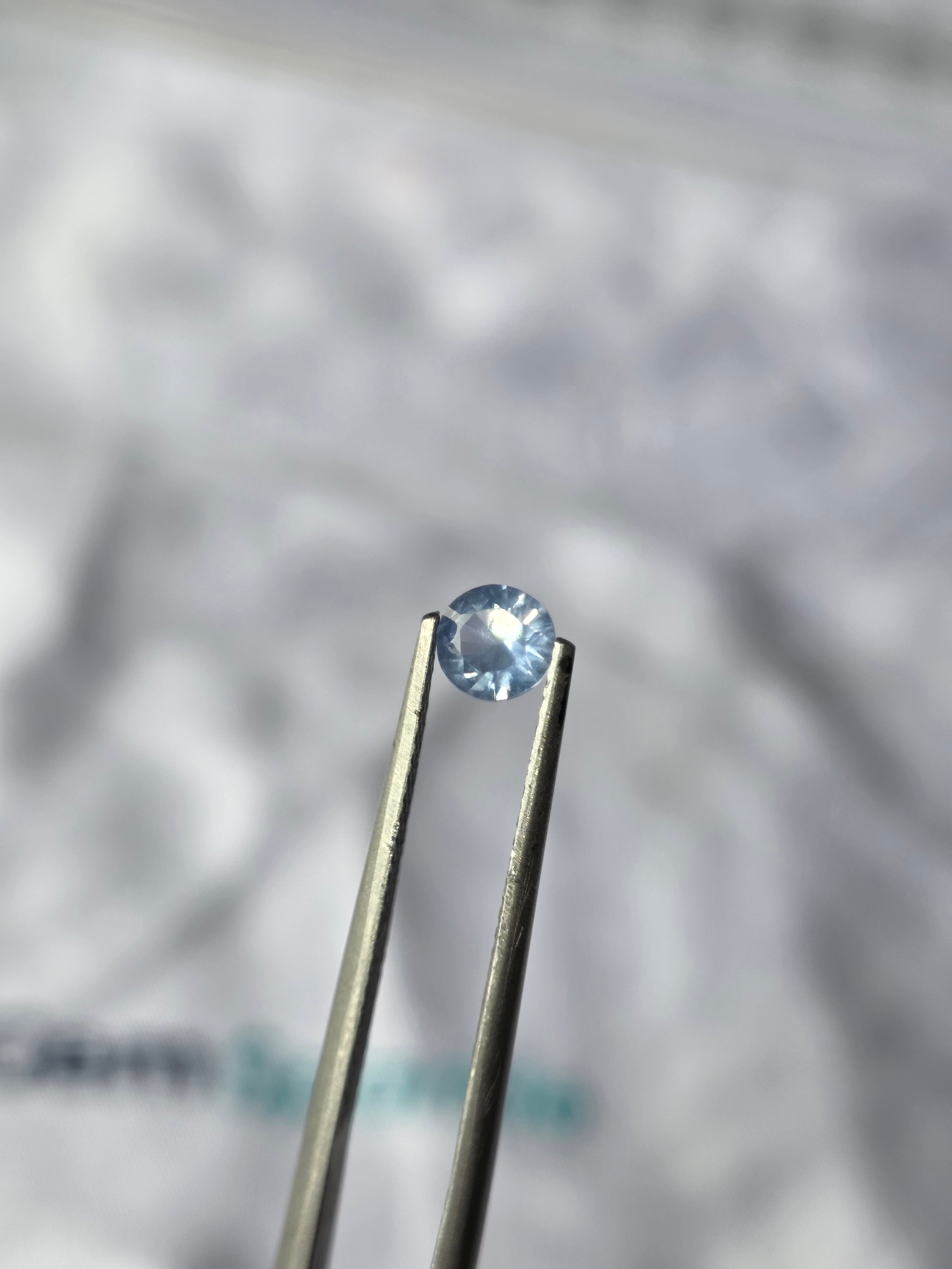 Zafiro natural 0.49 ct (4.80 × 2.65 mm) | Color azul claro