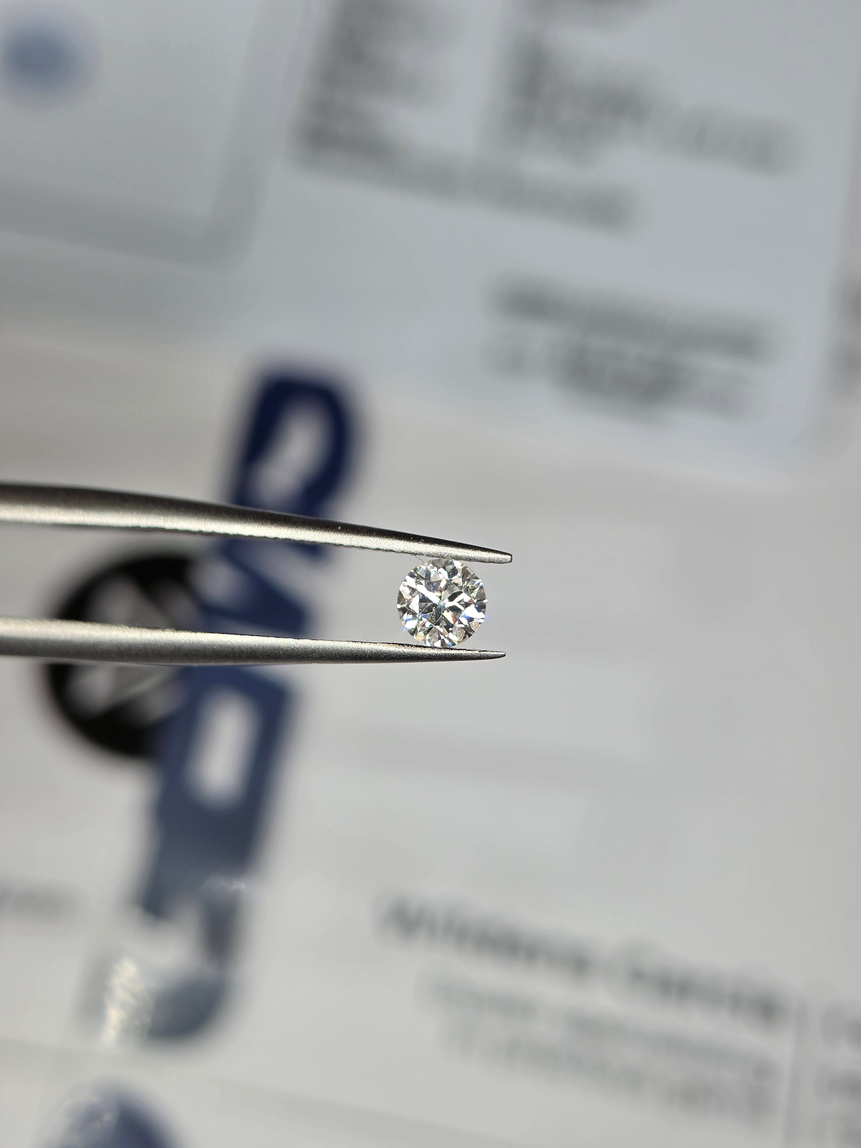 Diamante natural — VS2 — 0.24 ct