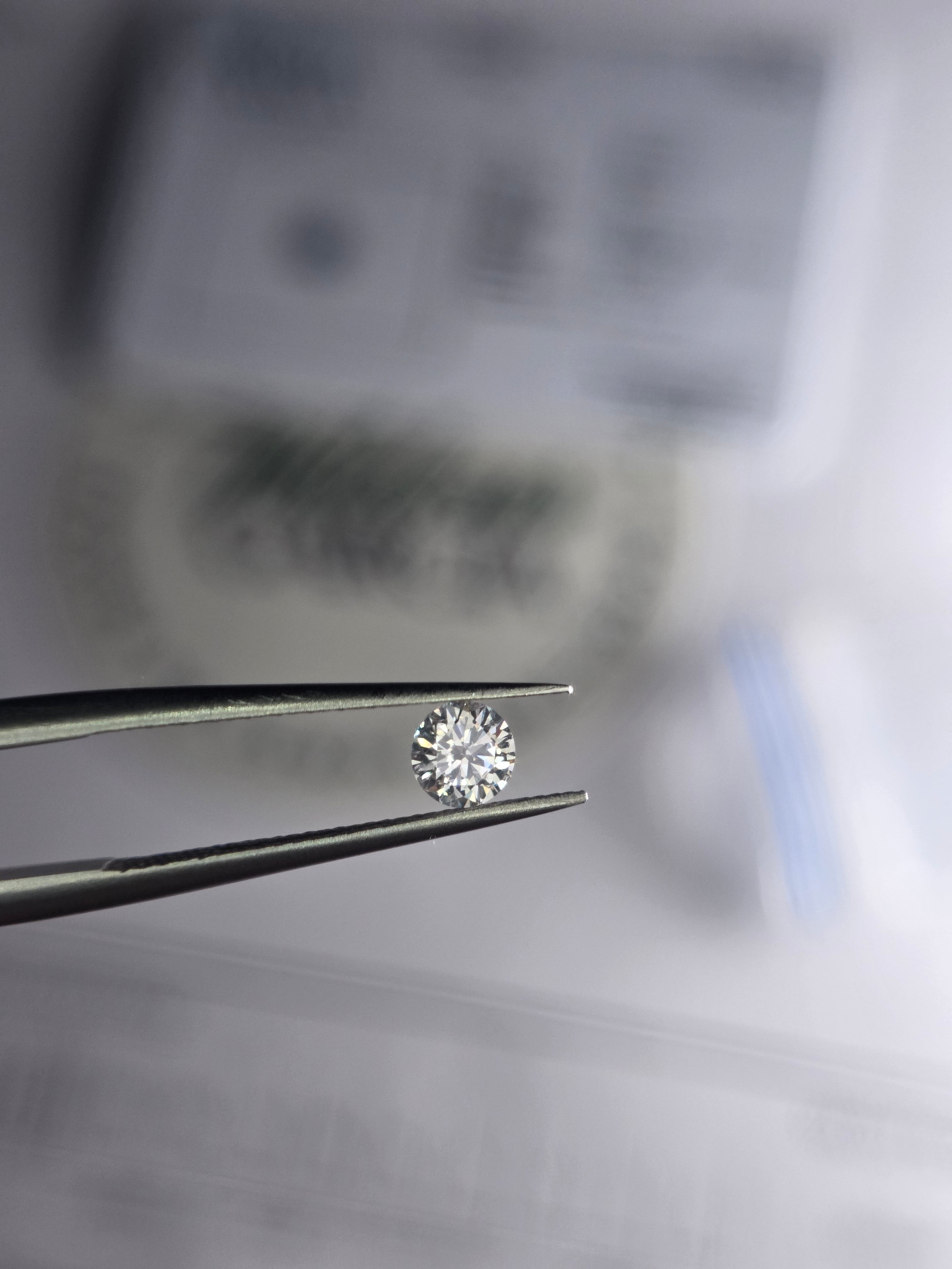 Diamante natural 0.22 ct | Color E | Claridad VS2