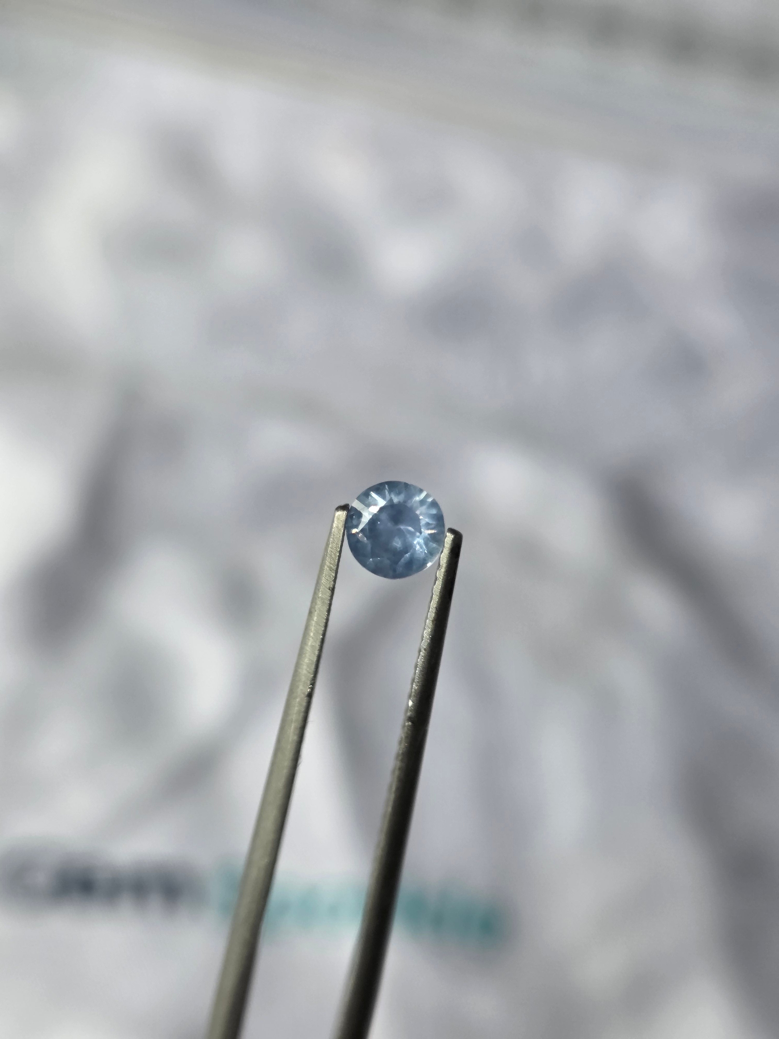 Zafiro natural 0.49 ct (4.80 × 2.65 mm) | Color azul claro