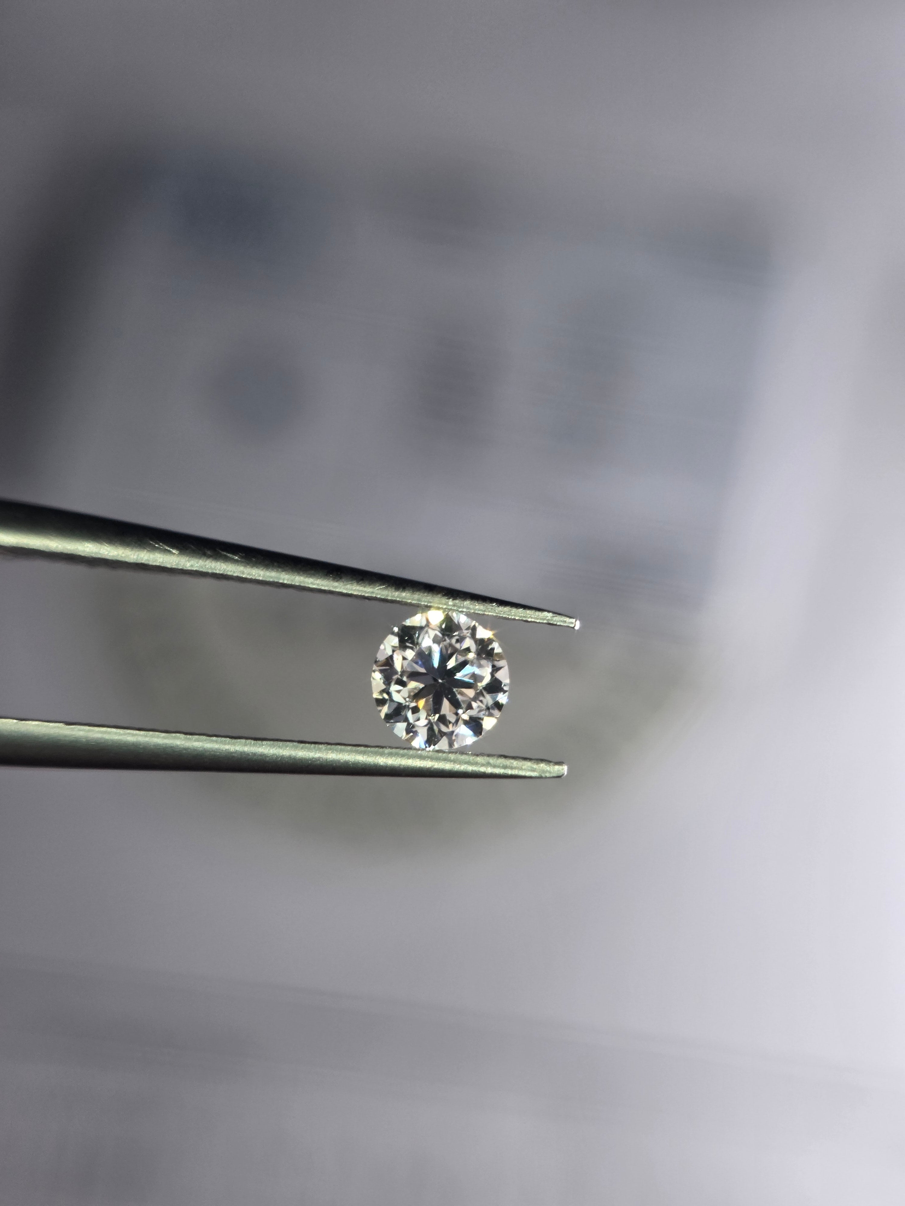 Diamante natural 0.29 ct | Color H | Claridad VS1