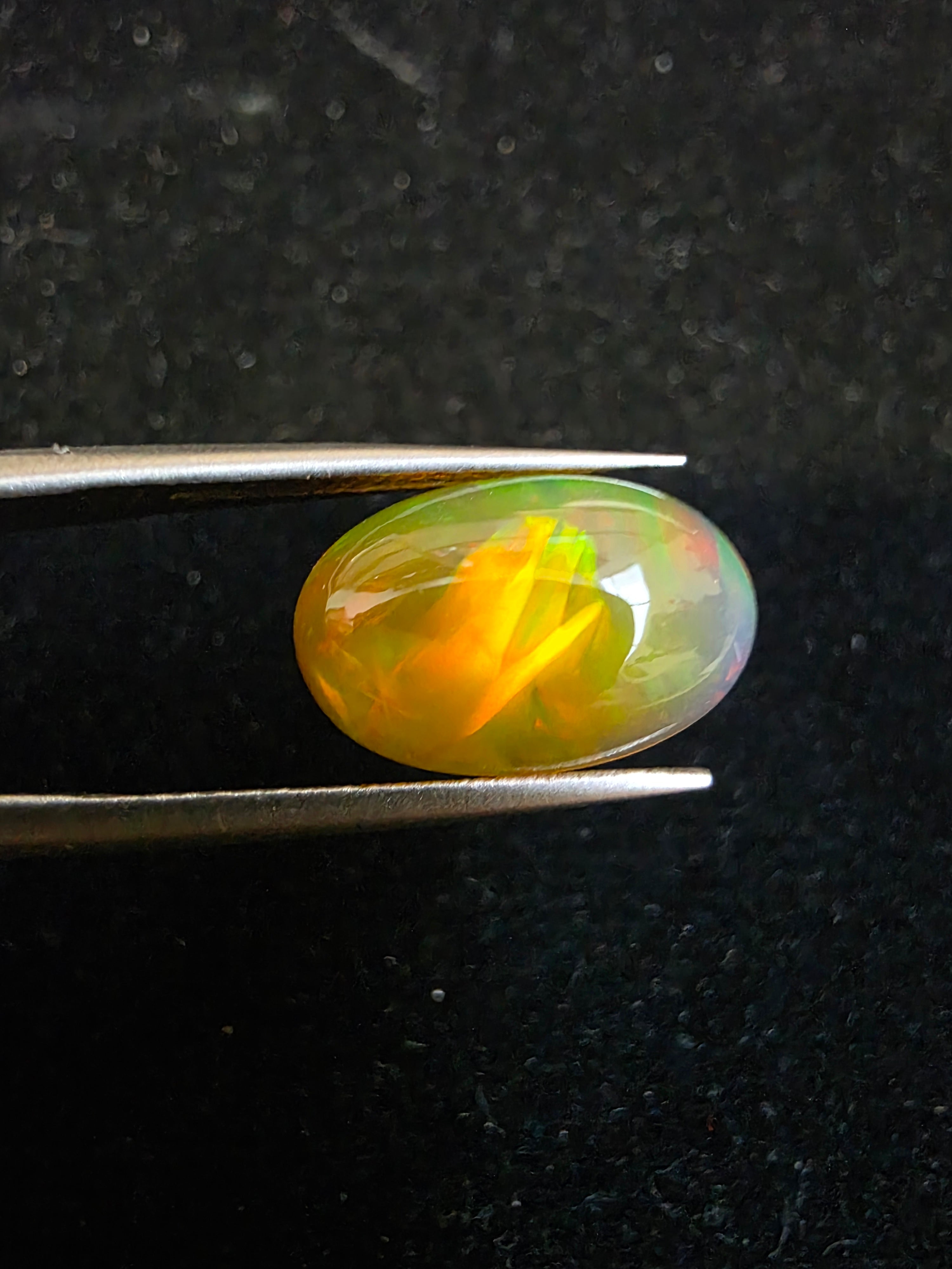 Ópalo de Fuego Natural - 2.34 ct