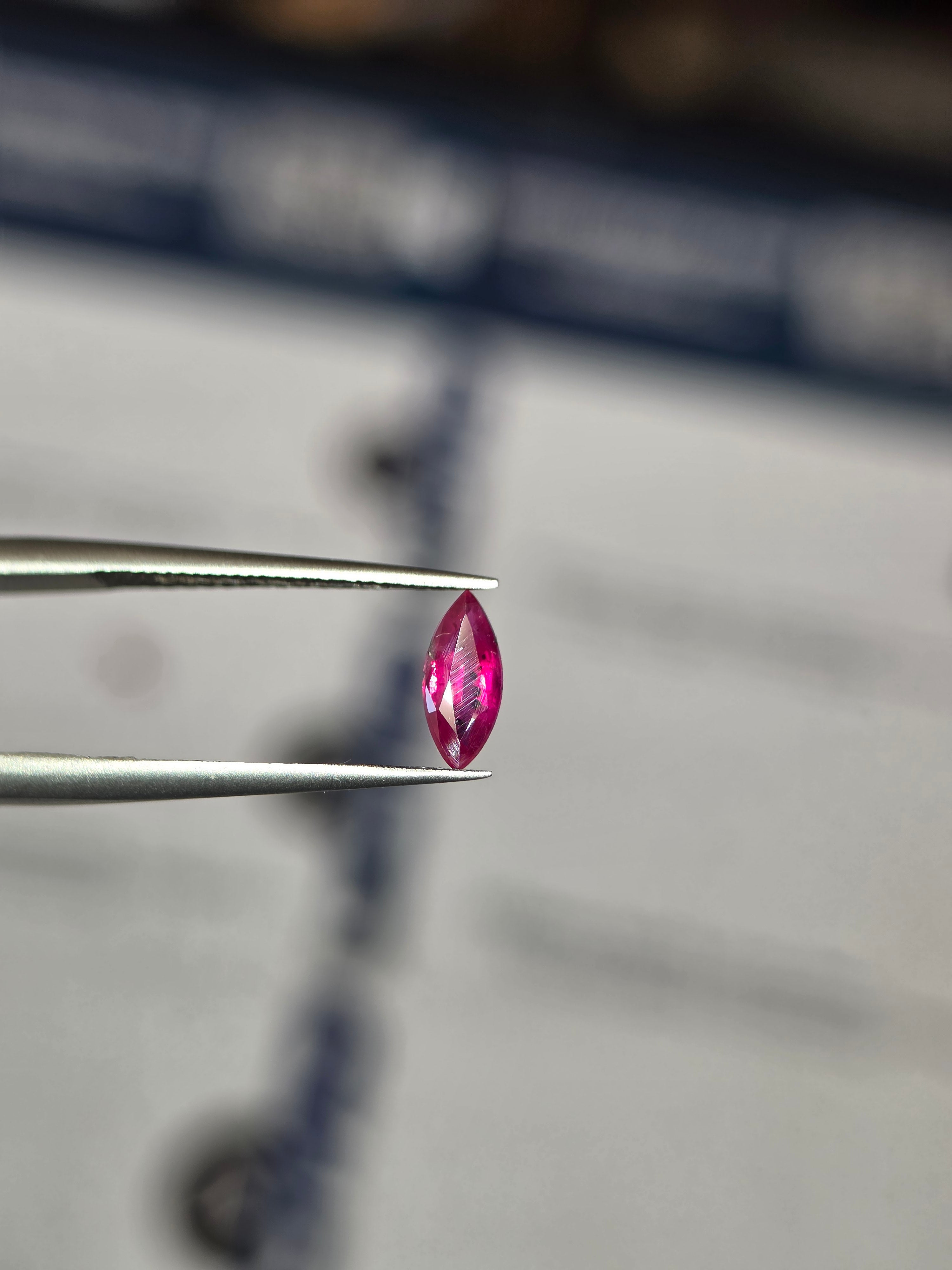 Rubí natural — 0.38 ct