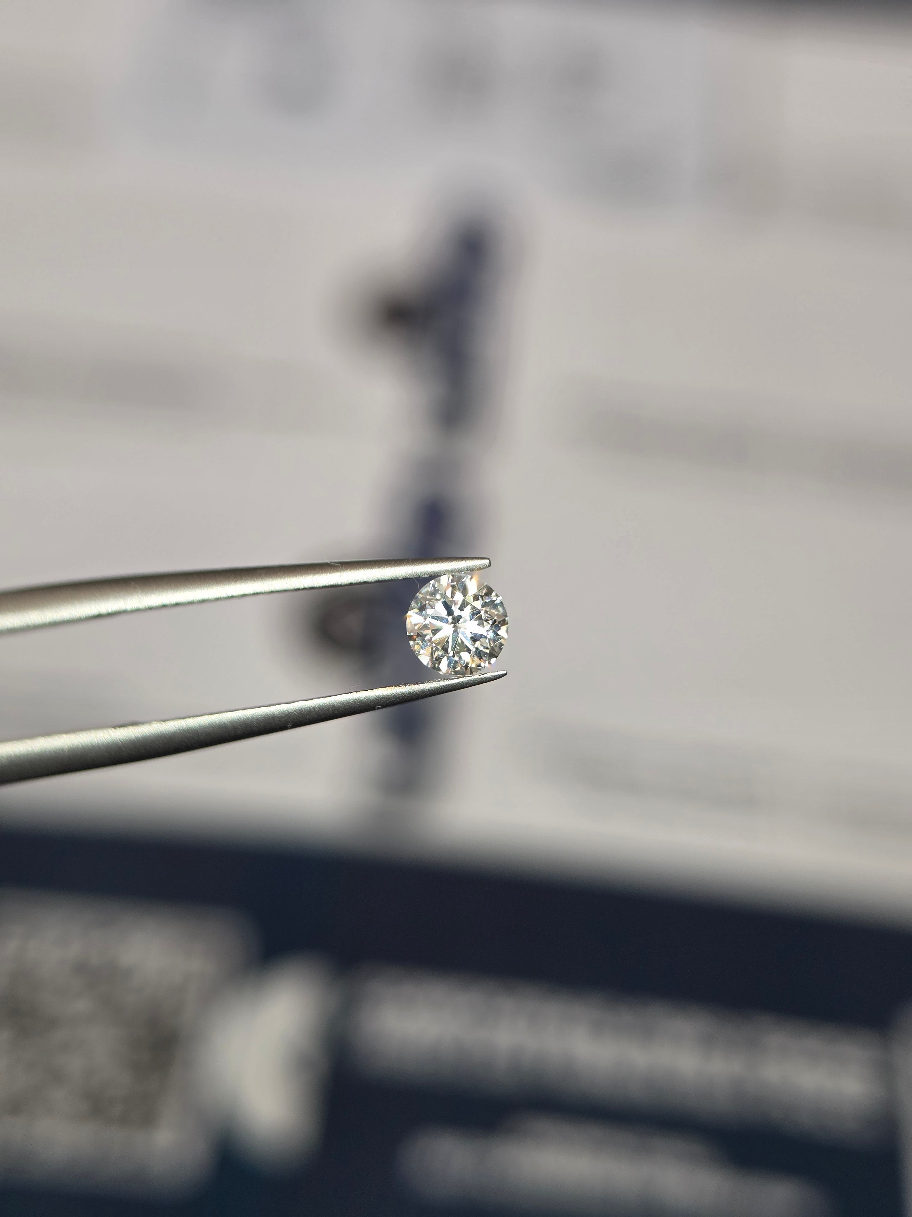 Diamante natural — VS1 — 0.30 ct