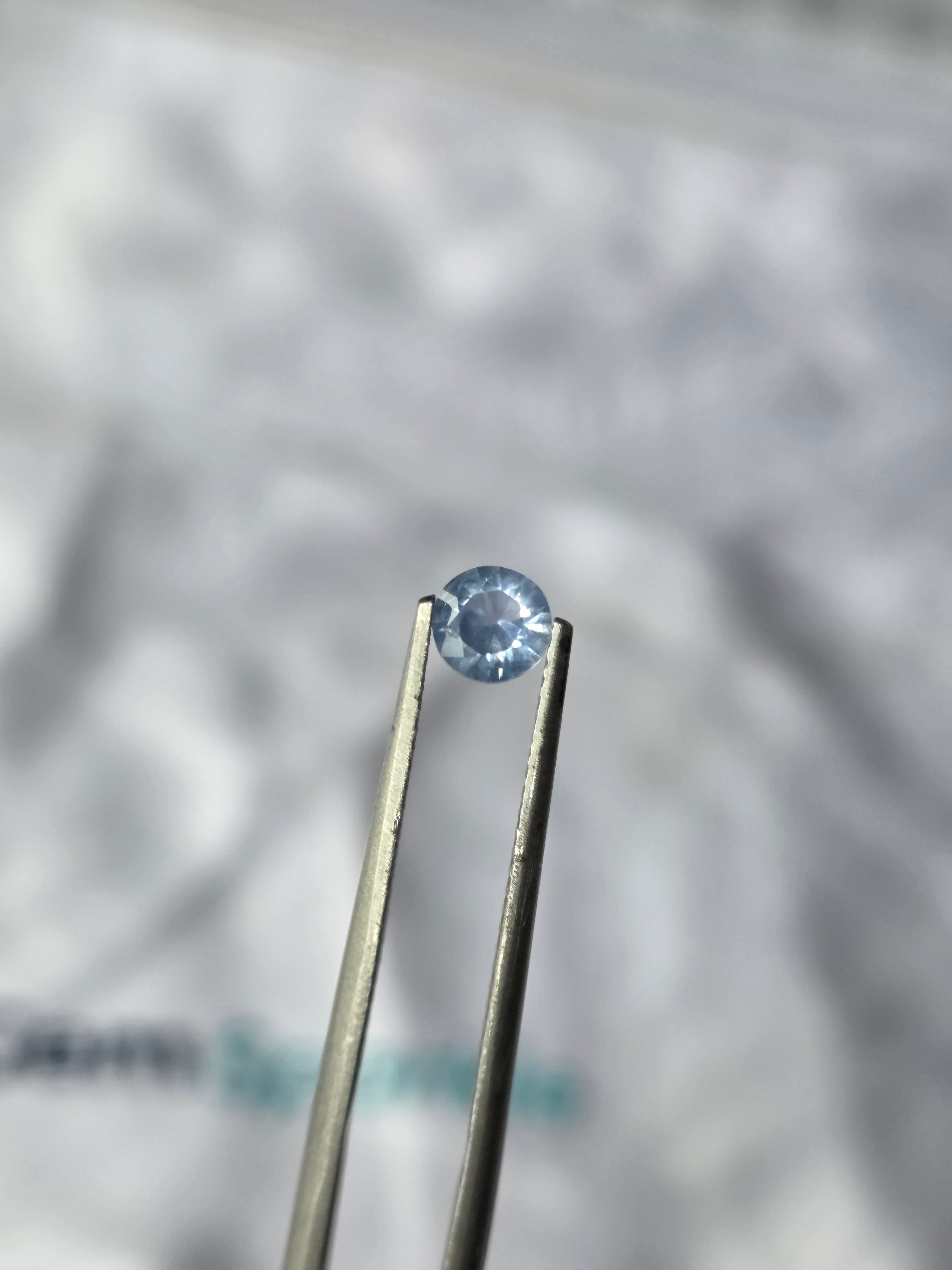 Zafiro natural 0.49 ct (4.80 × 2.65 mm) | Color azul claro