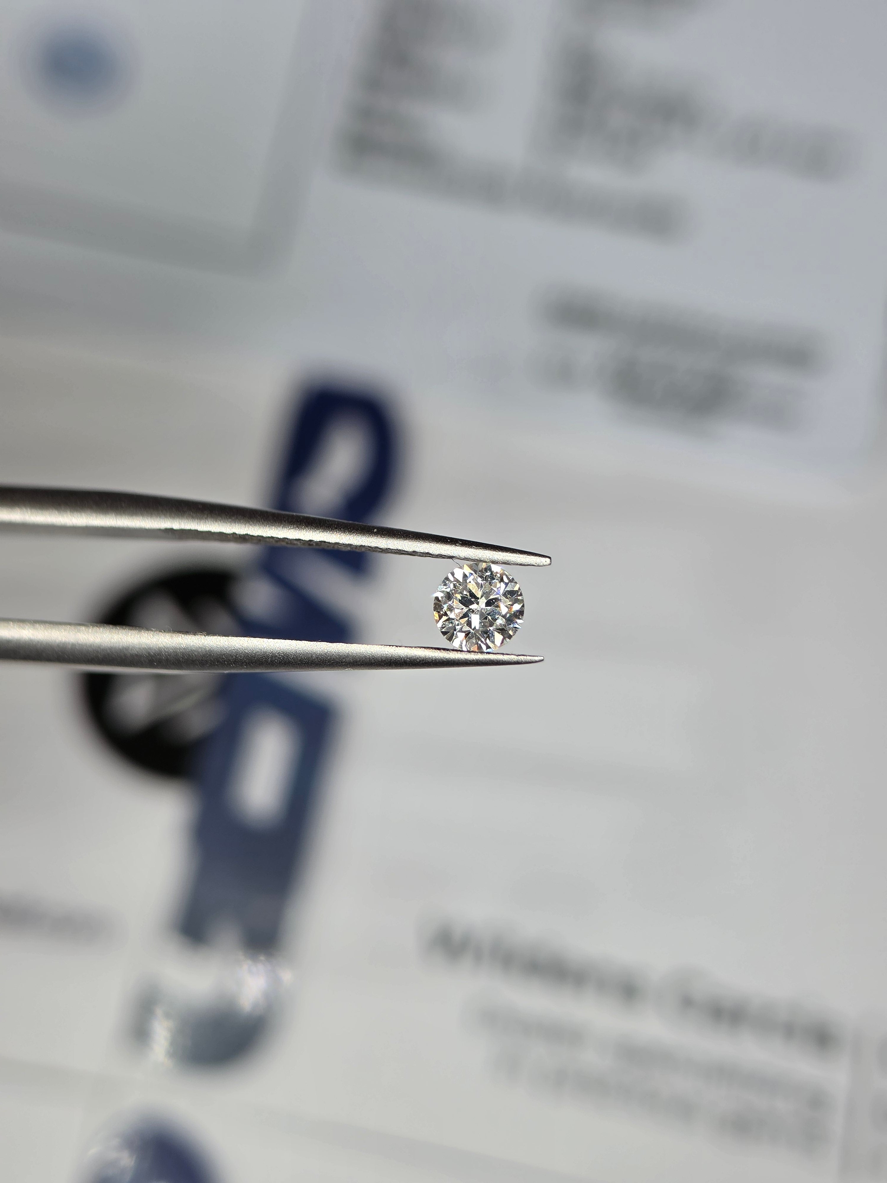 Diamante natural — VS2 — 0.24 ct