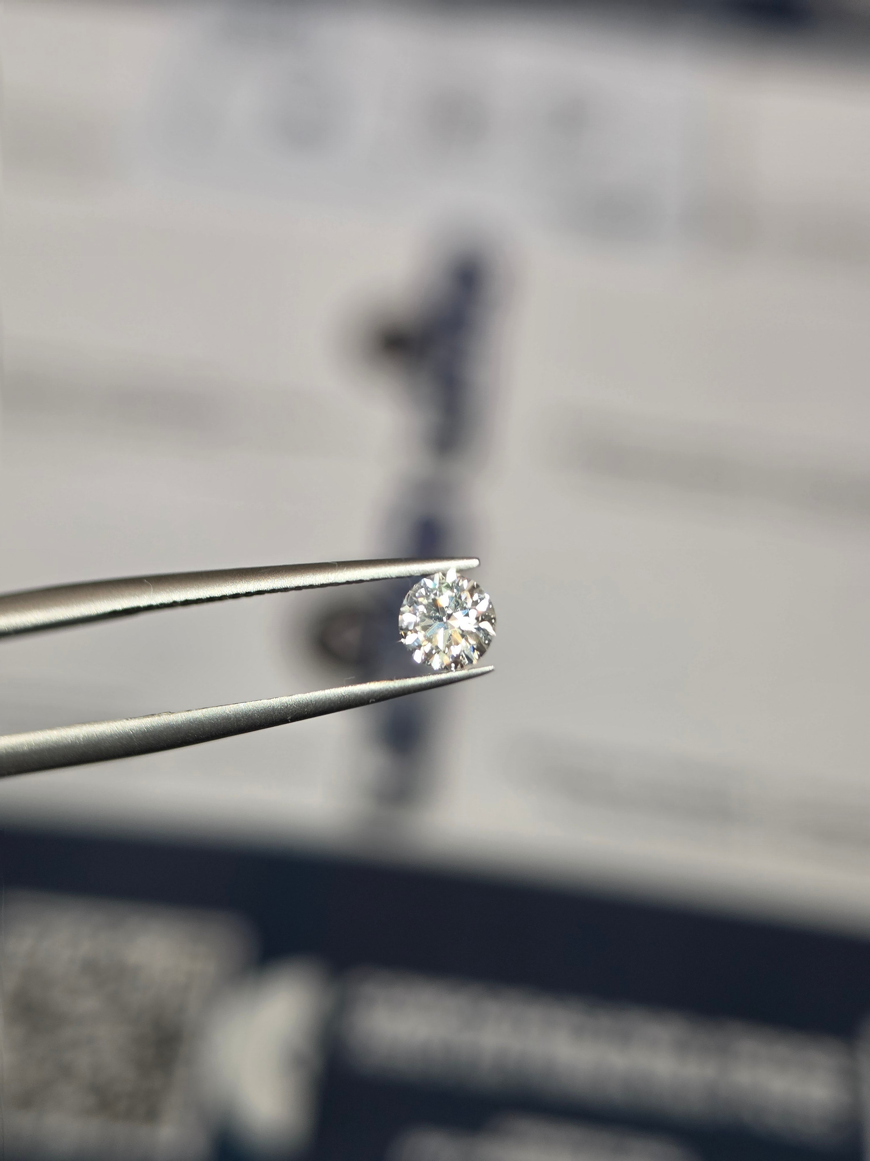 Diamante natural — VS1 — 0.30 ct