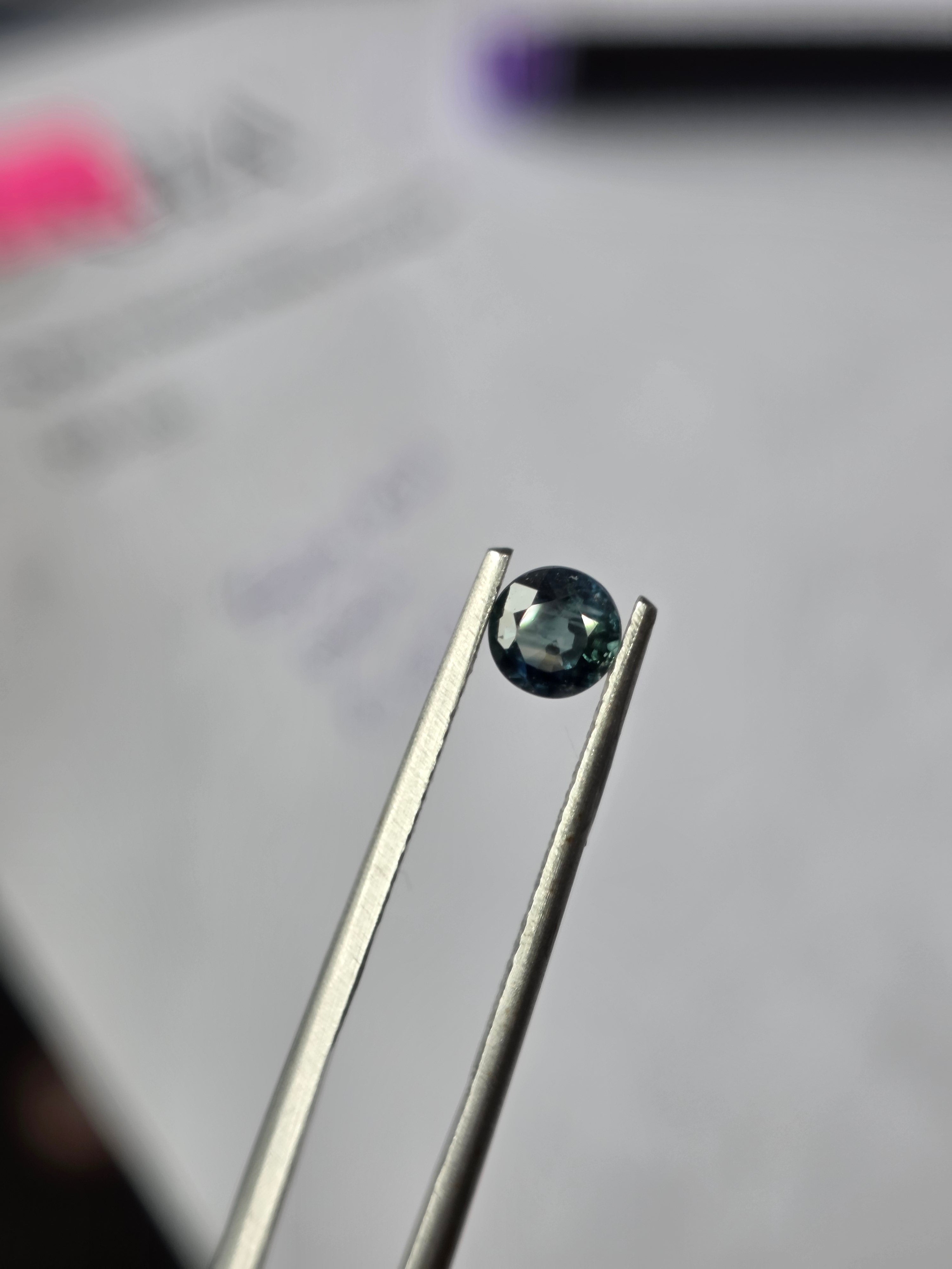 Zafiro natural 0.64 ct (5.11 × 3.08 mm) | Color azul