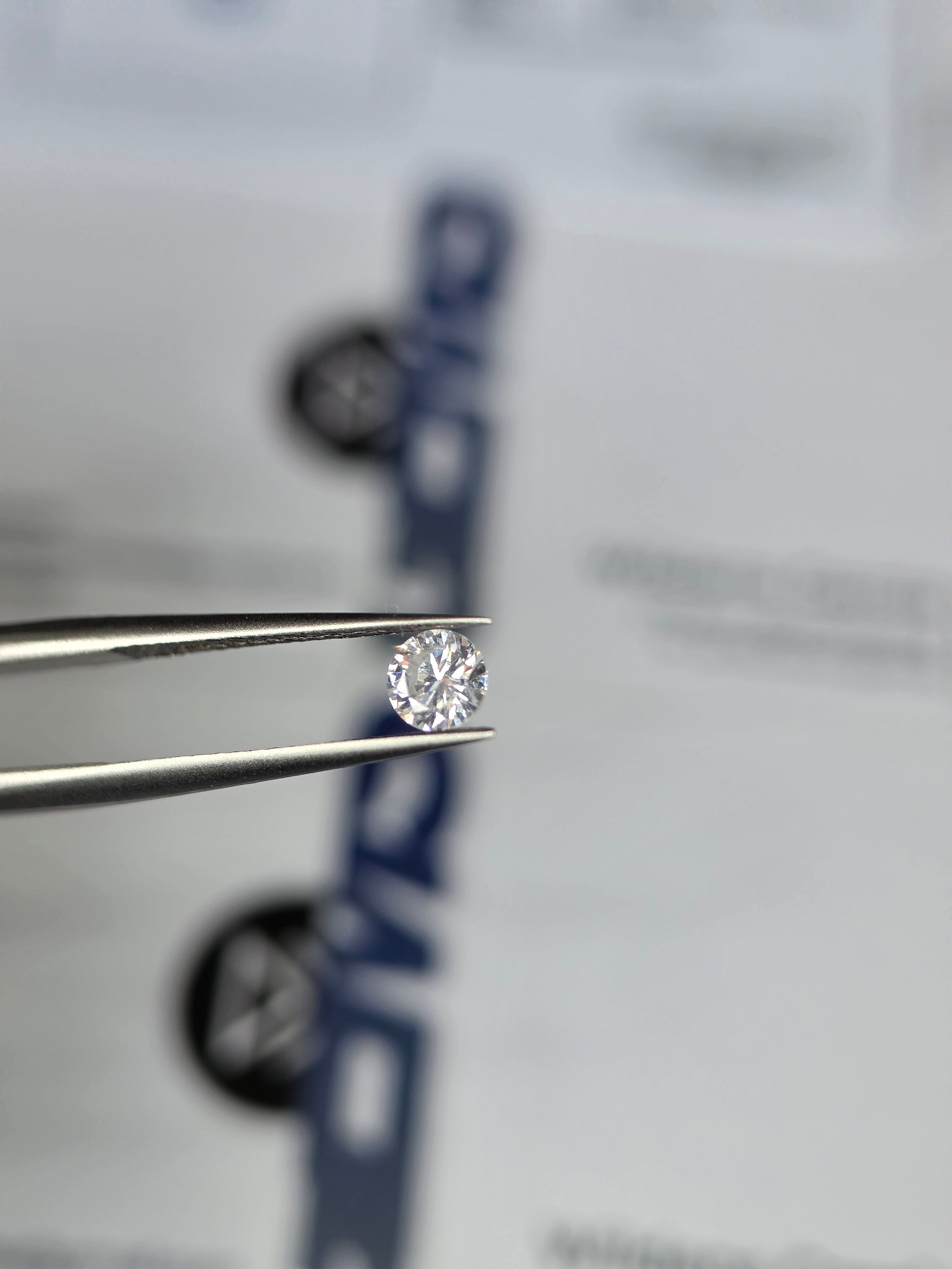 Diamante natural — SI2 — 0.30 ct
