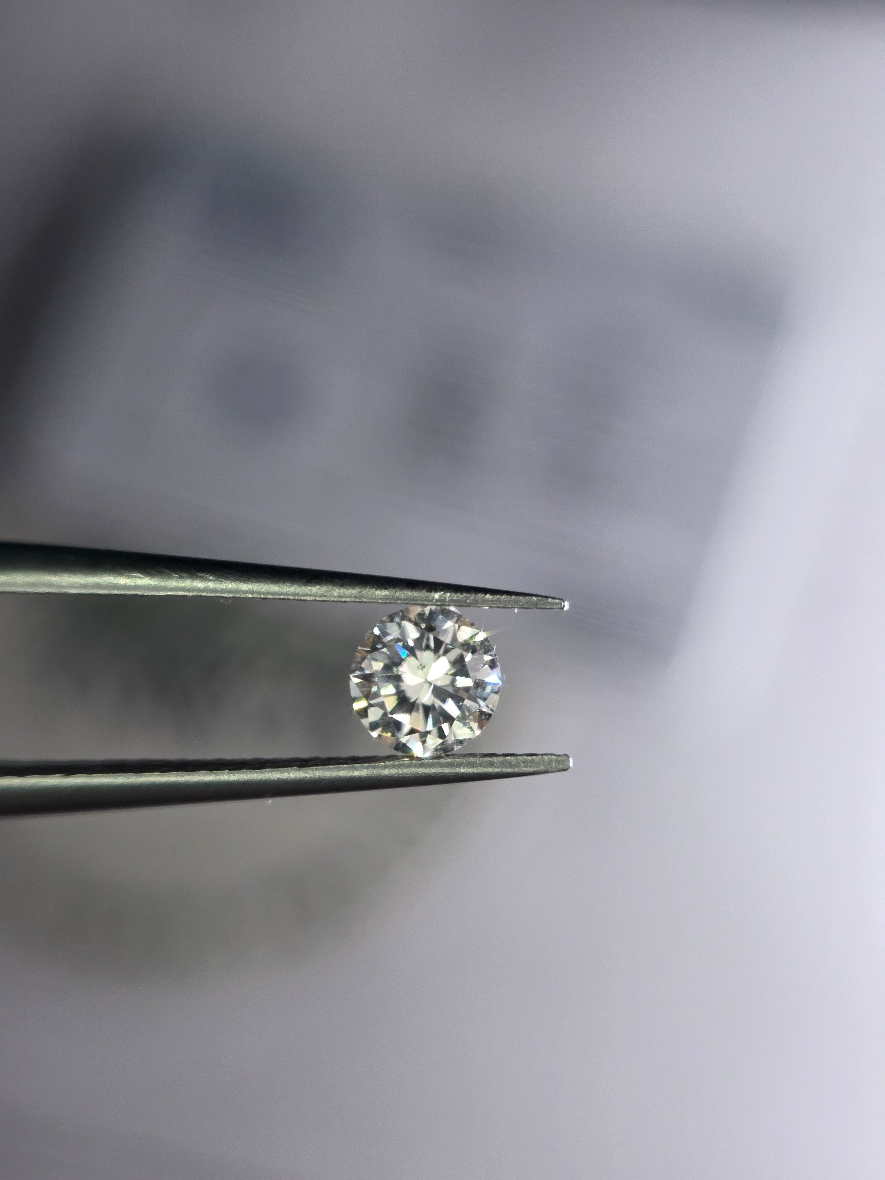 Diamante natural 0.30 ct | Color H | Claridad VS2
