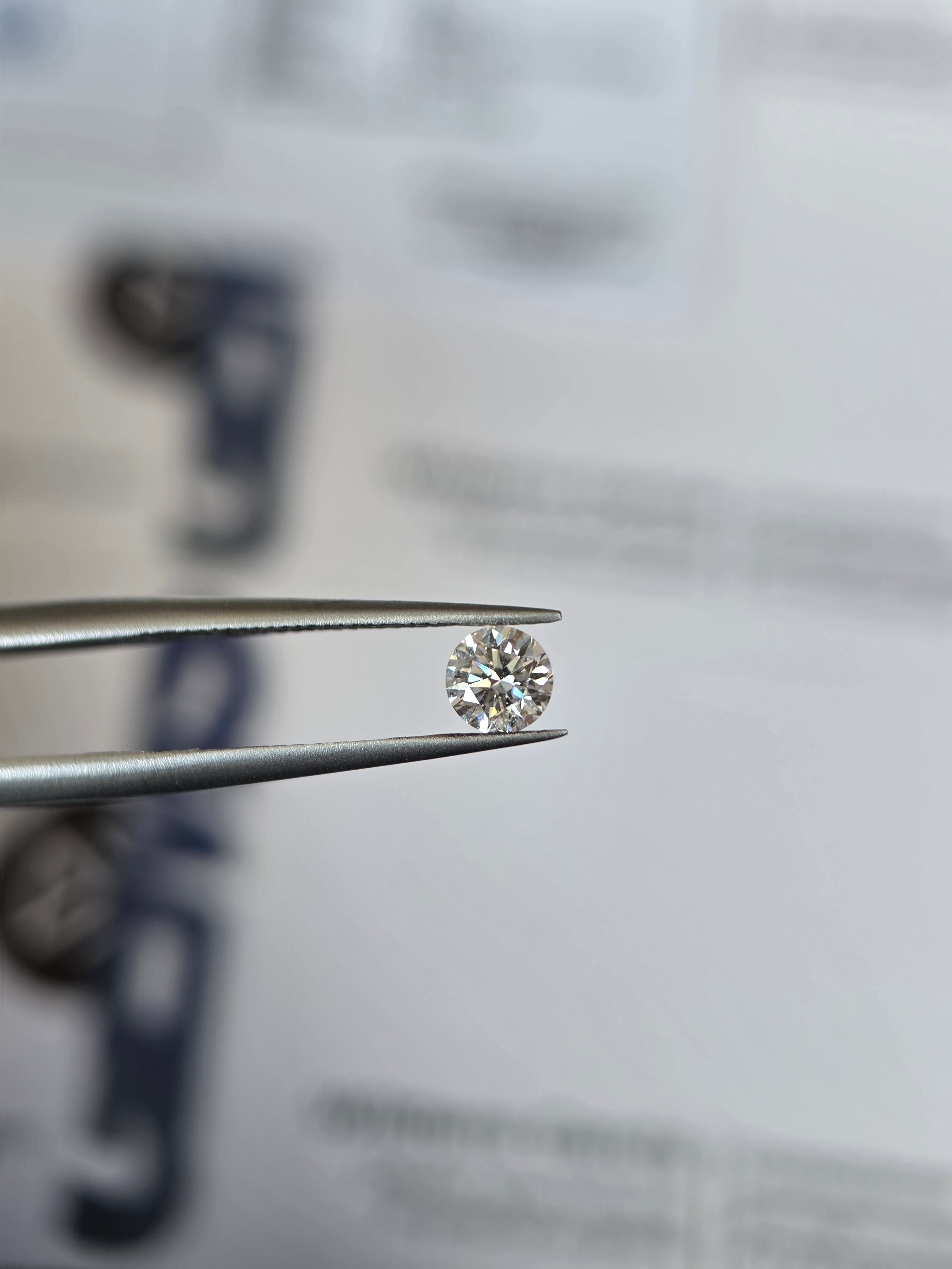 Diamante natural — VS1 — 0.30 ct