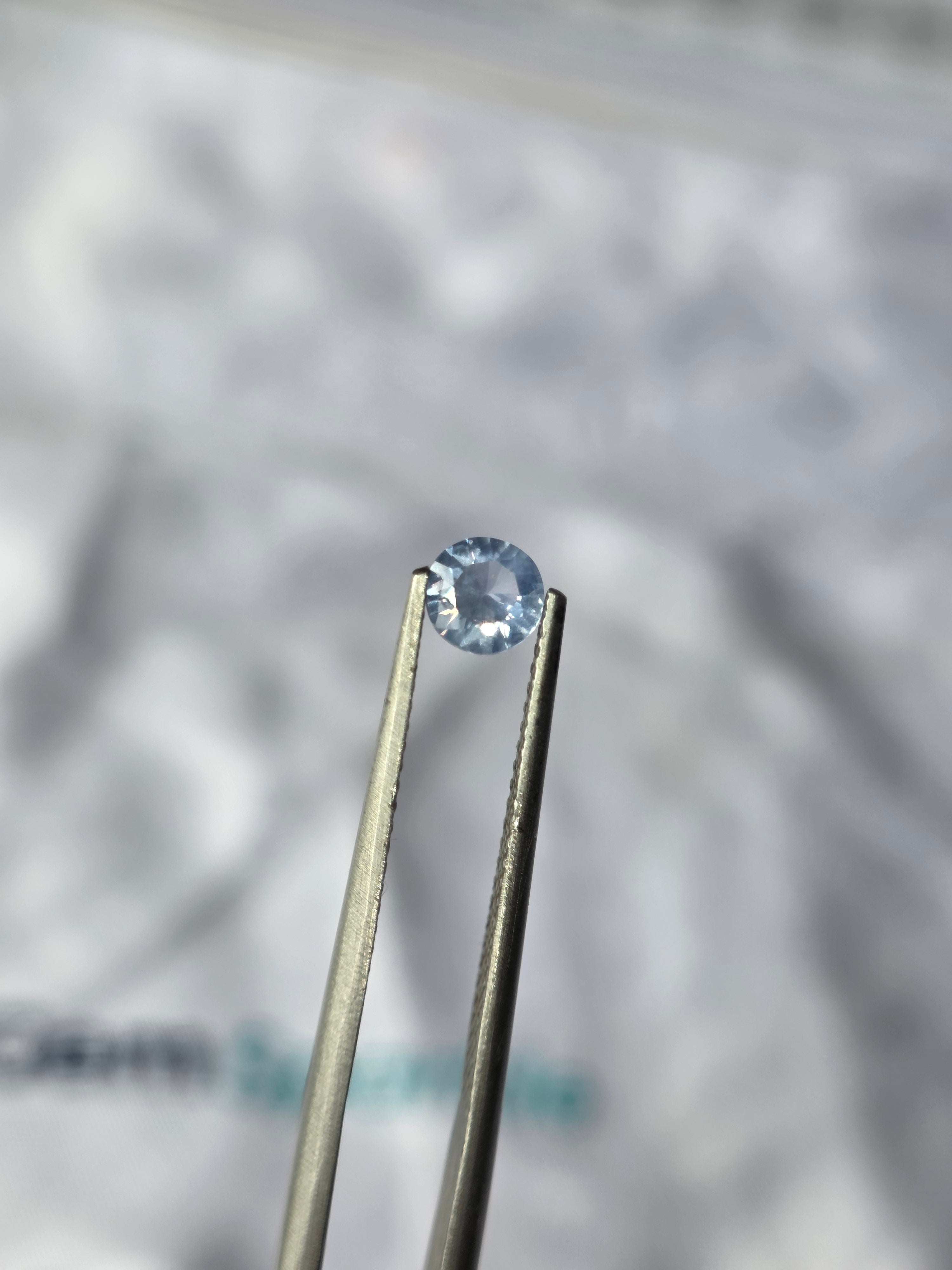 Zafiro natural 0.49 ct (4.80 × 2.65 mm) | Color azul claro