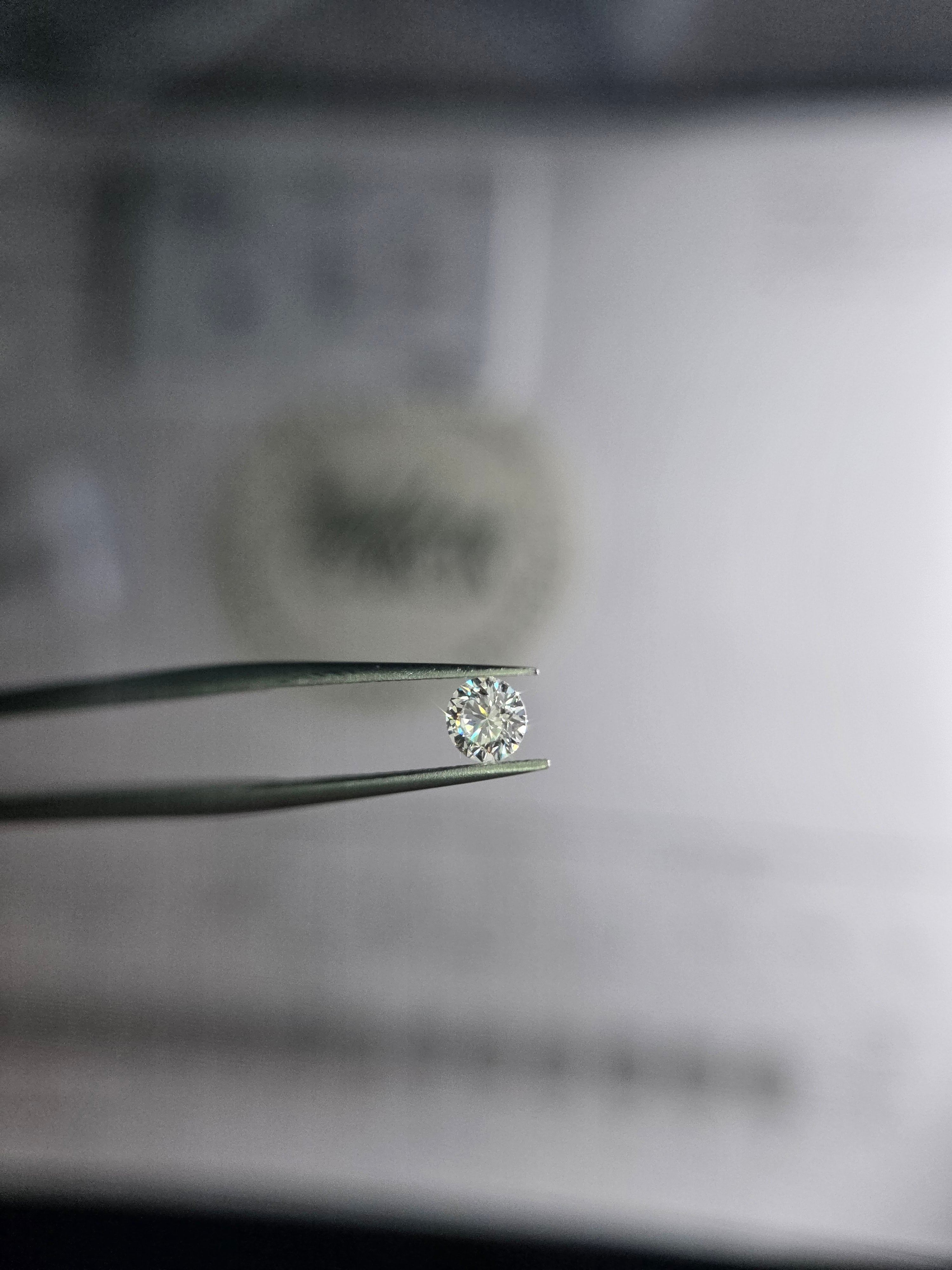 Diamante natural 0.31 ct | Color F | Claridad VS1
