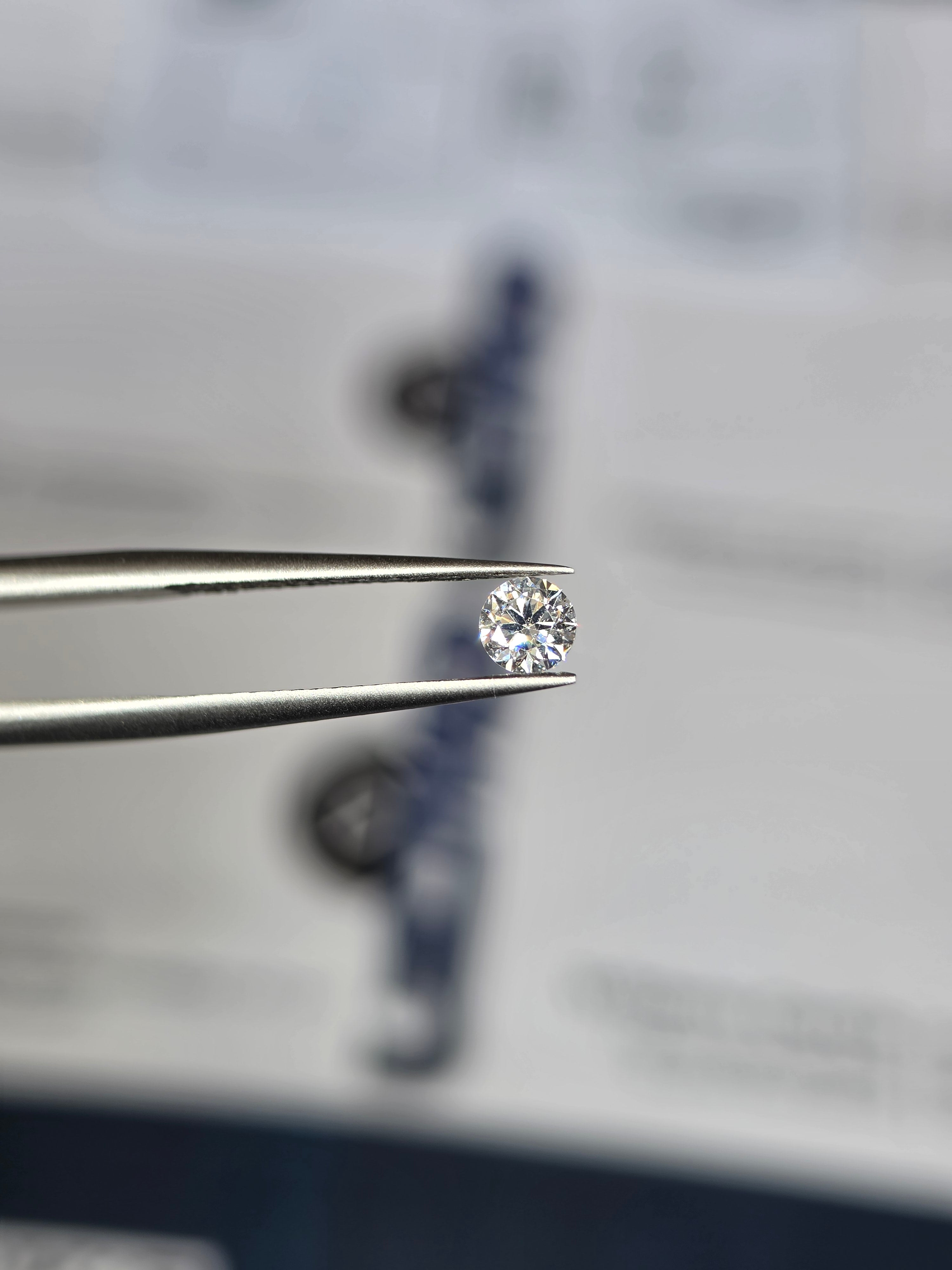 Diamante natural — SI2 — 0.18ct